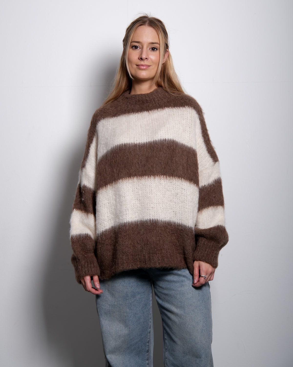 Fluffy Striped Sweater Taupe and White | SEISHIKI STUDIO