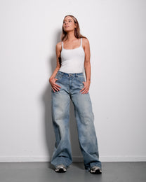 The Stretchy Baggy Jeans Medium Wash with Rips, curvy fit, 80 cm inseam – SEISHIKI STUDIO