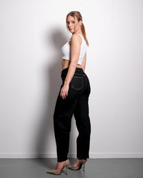 Stretchy Raw Denim Balloon Mom Jeans, curvy fit, 70 cm inseam – SEISHIKI STUDIO