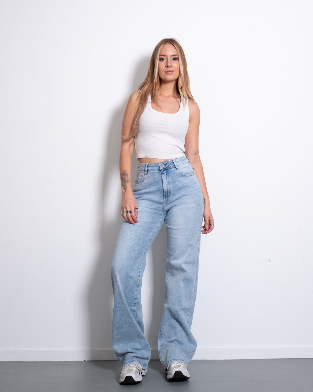HAIRATO Wide Leg Jeans - IL 83CM