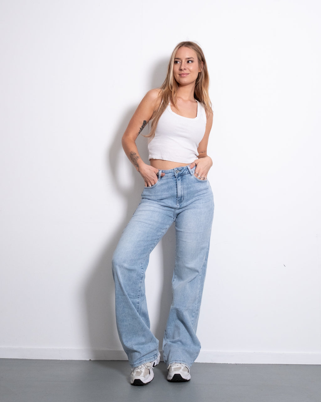 HAIRATO Wide Leg Jeans - IL 83CM