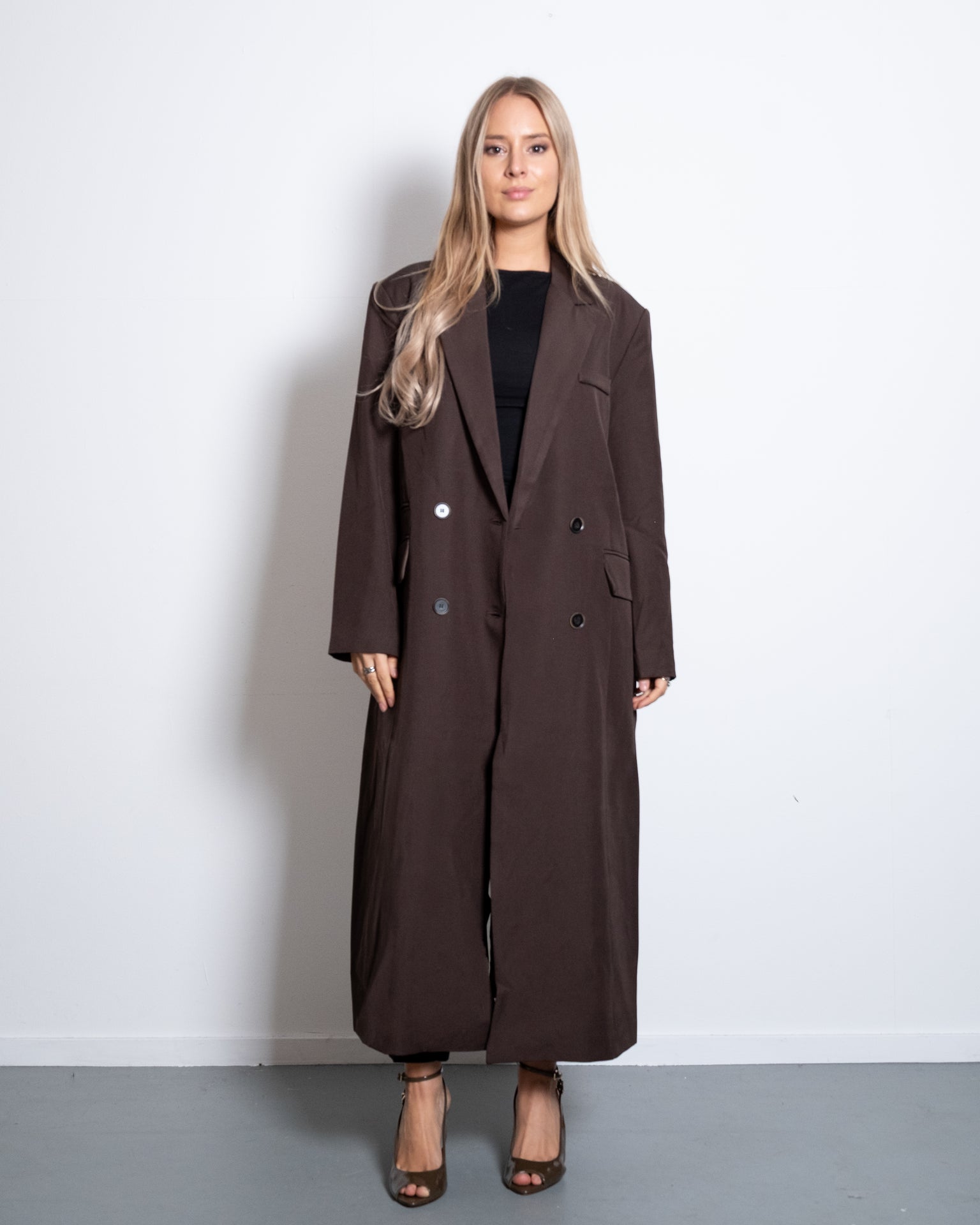LONG DARK BROWN COAT | SEISHIKI STUDIO