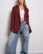 Blazer met split aan de achterkant en knopen aan de zijkant – rood