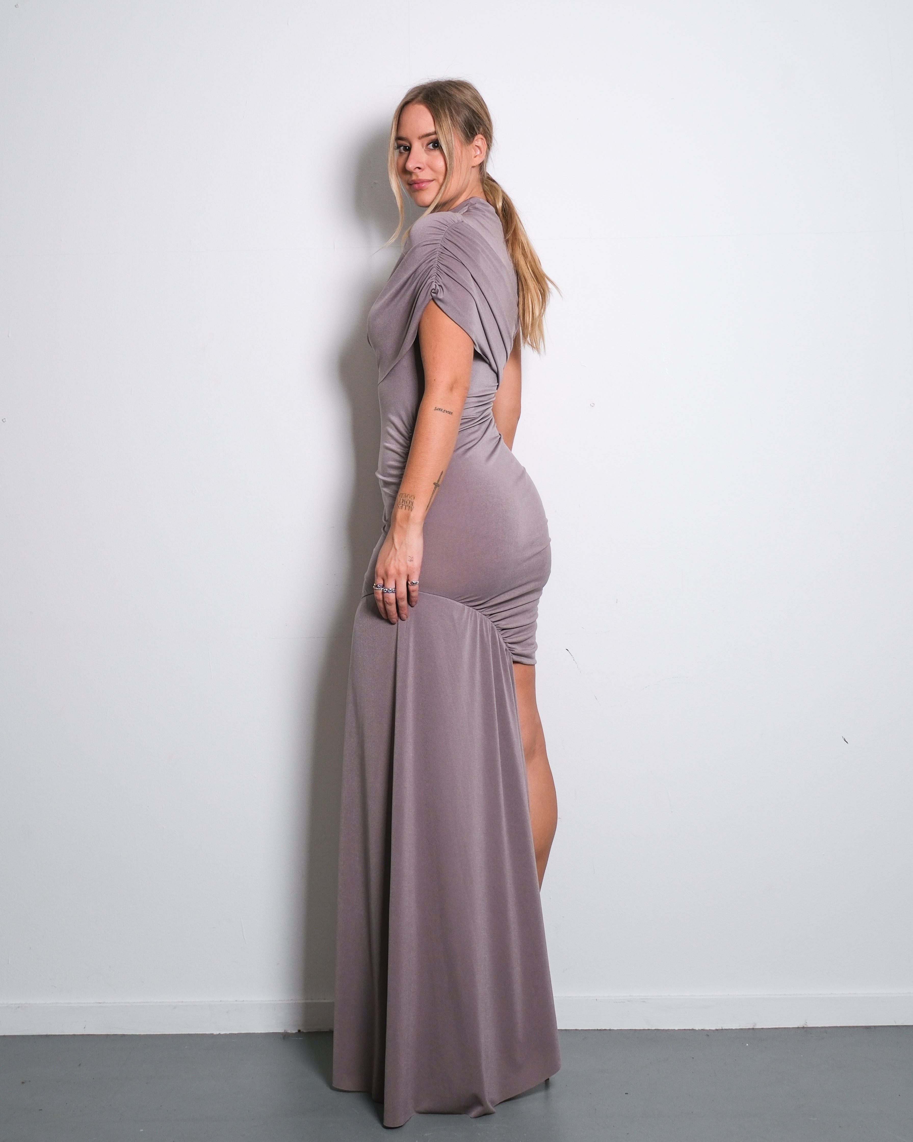 HIGH NECK RUCHED DRAPED DRESS BEIGE