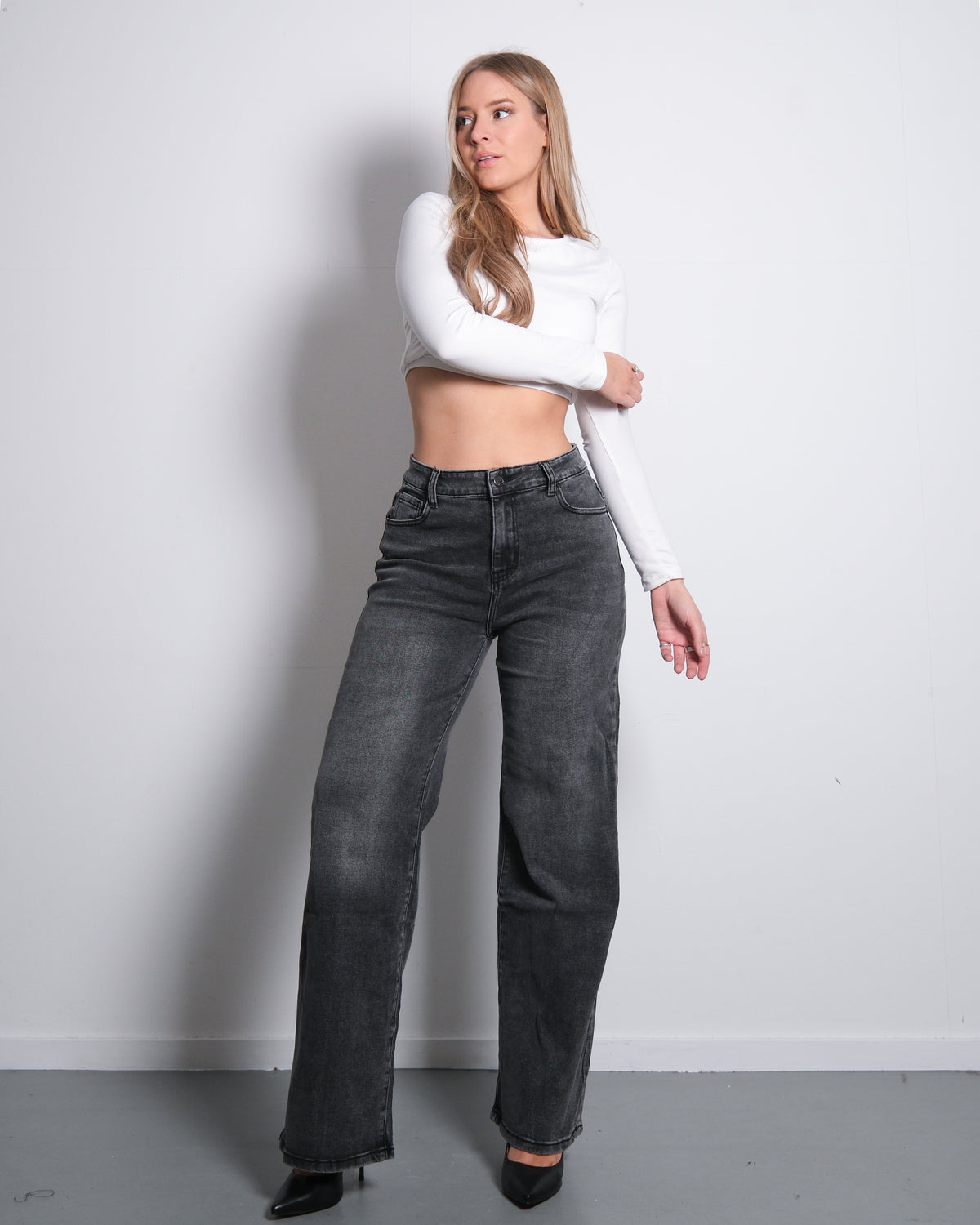 Stretchy High Waist Wide Leg Jeans Grey Wash, curvy fit, 80 cm inseam – SEISHIKI STUDIO