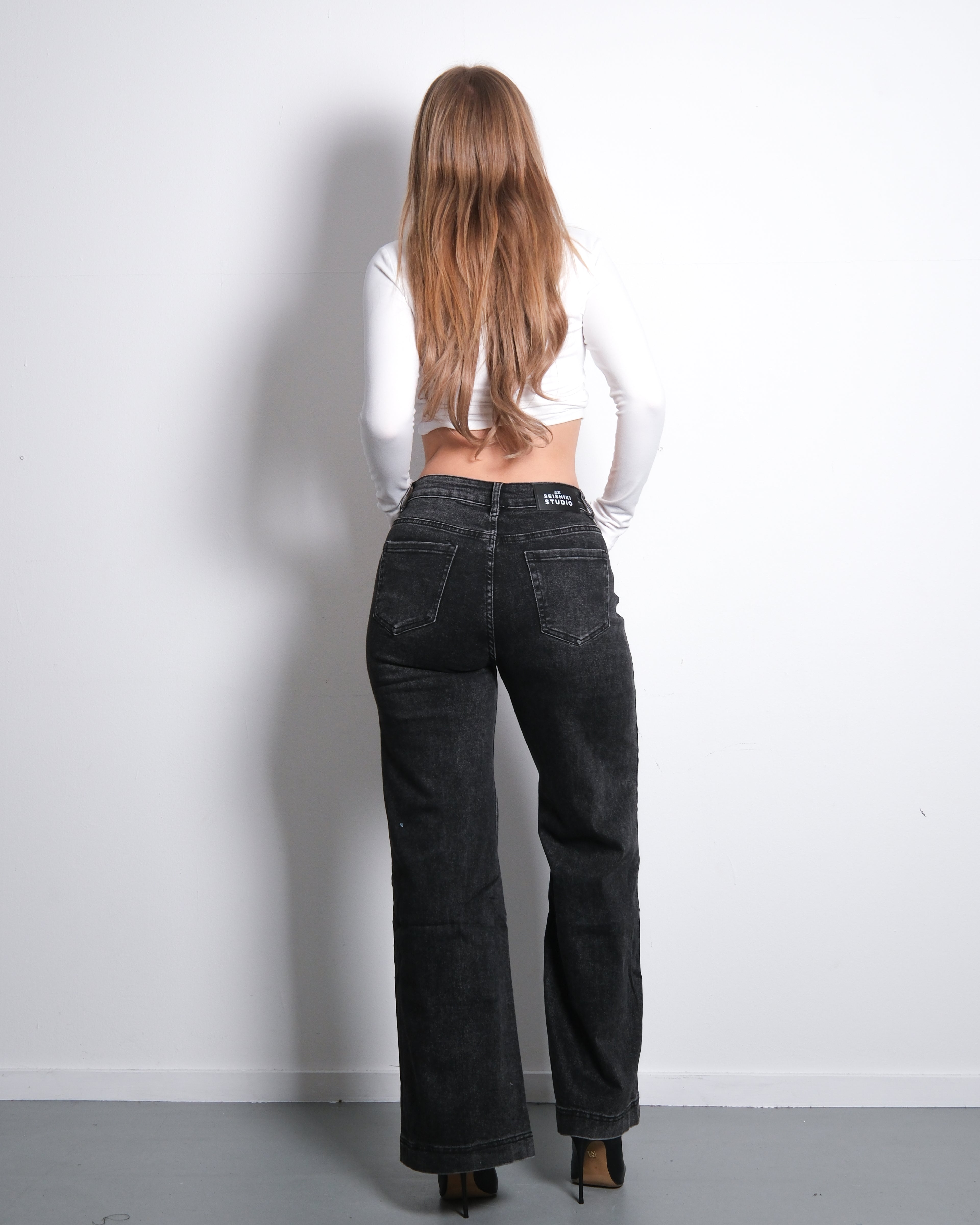 DARK BLACK WASH WIDE LEG JEANS - INSEAM 76CM