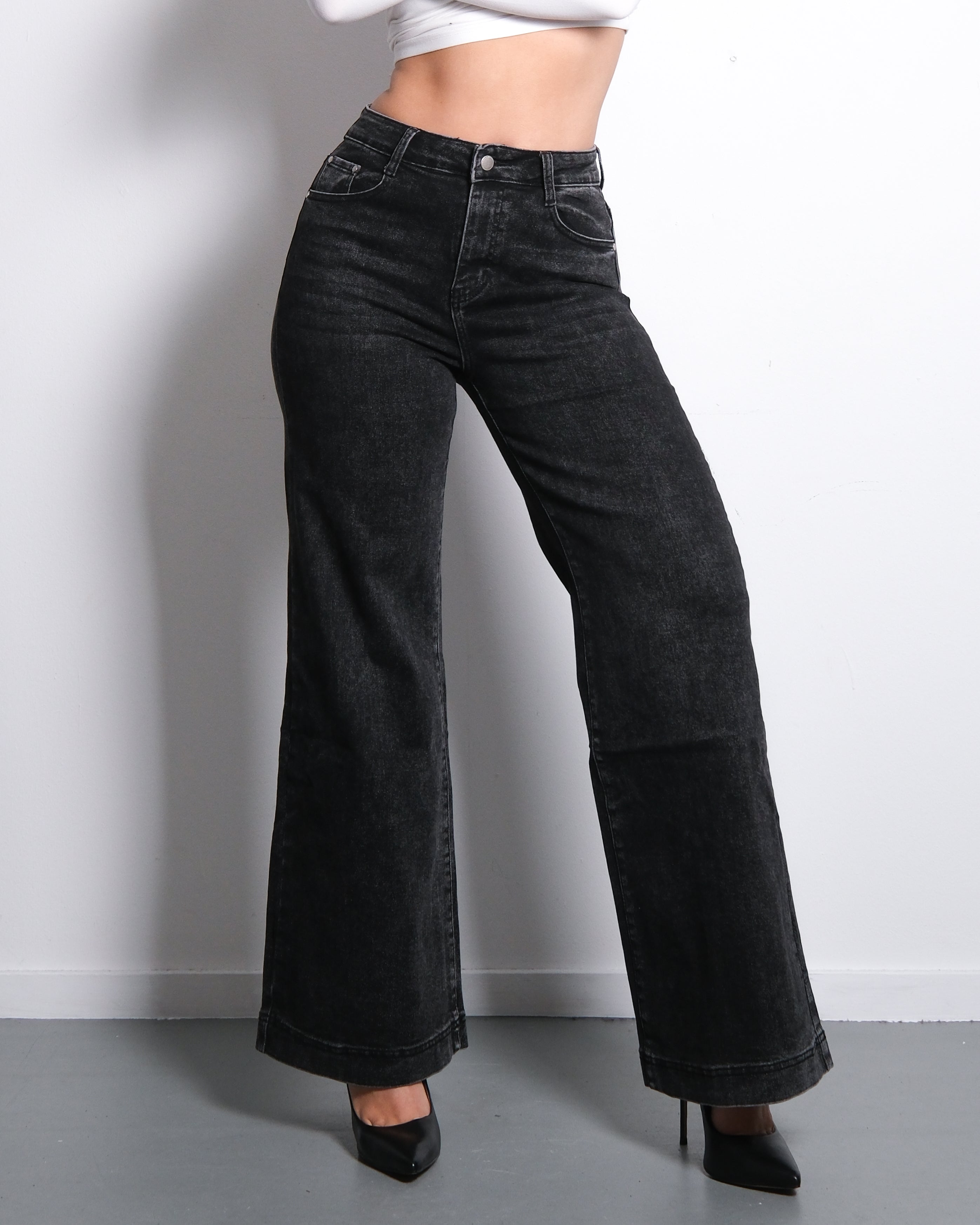 DARK BLACK WASH WIDE LEG JEANS - INSEAM 76CM