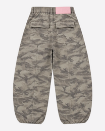 Light Camo Balloon Pants with Pink Patch | SEISHIKI STUDIO