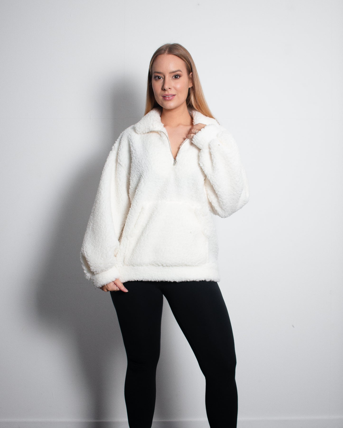 HAIA Sweater WHITE