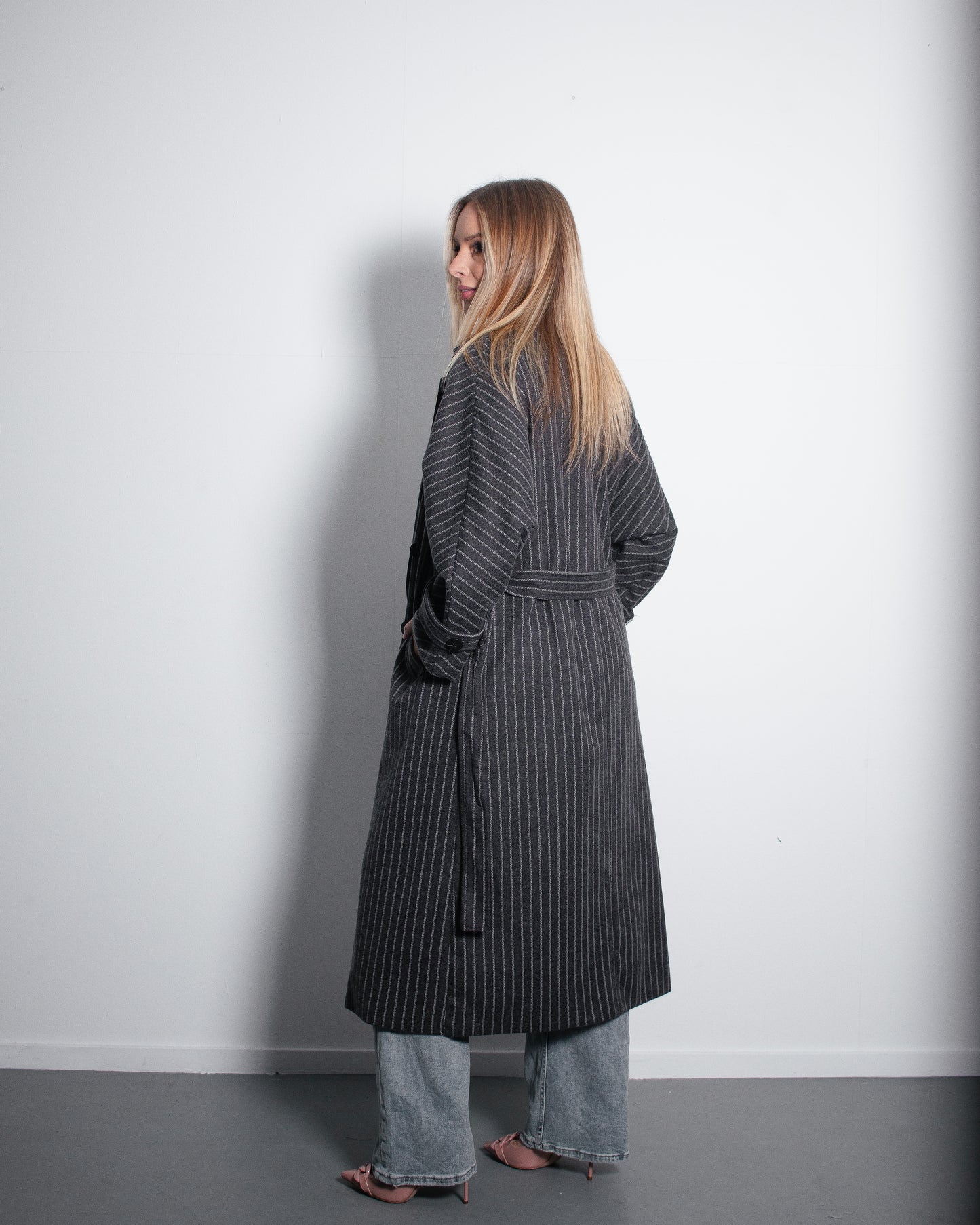 MIKI Coat DARK GREY