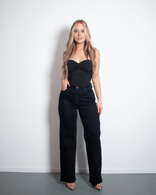 UMI Wide Leg Jeans