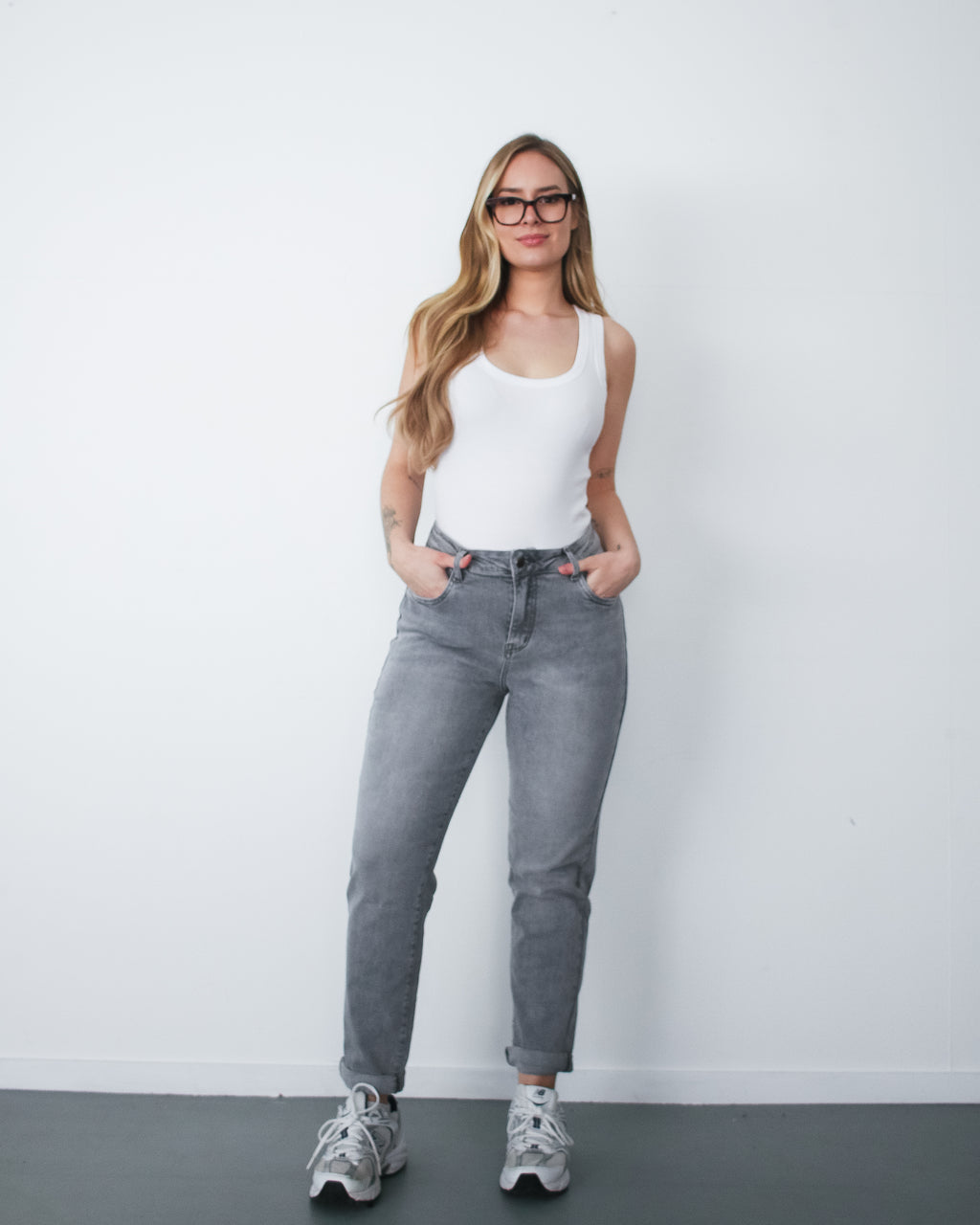 MAITA Relaxed Fit Jeans