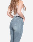 UCHU Jeans