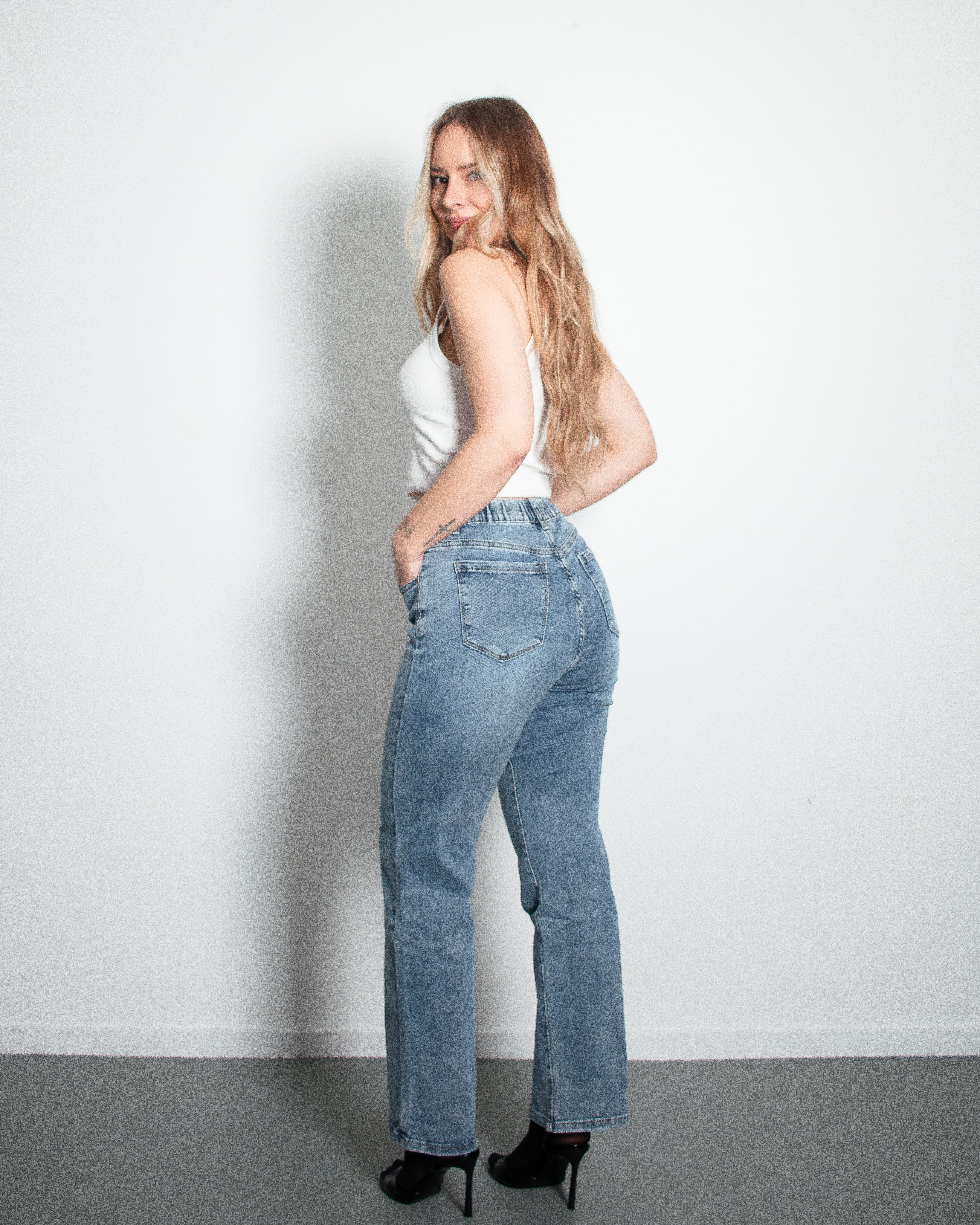 SENREN Stretchy Back Wide Leg Jeans