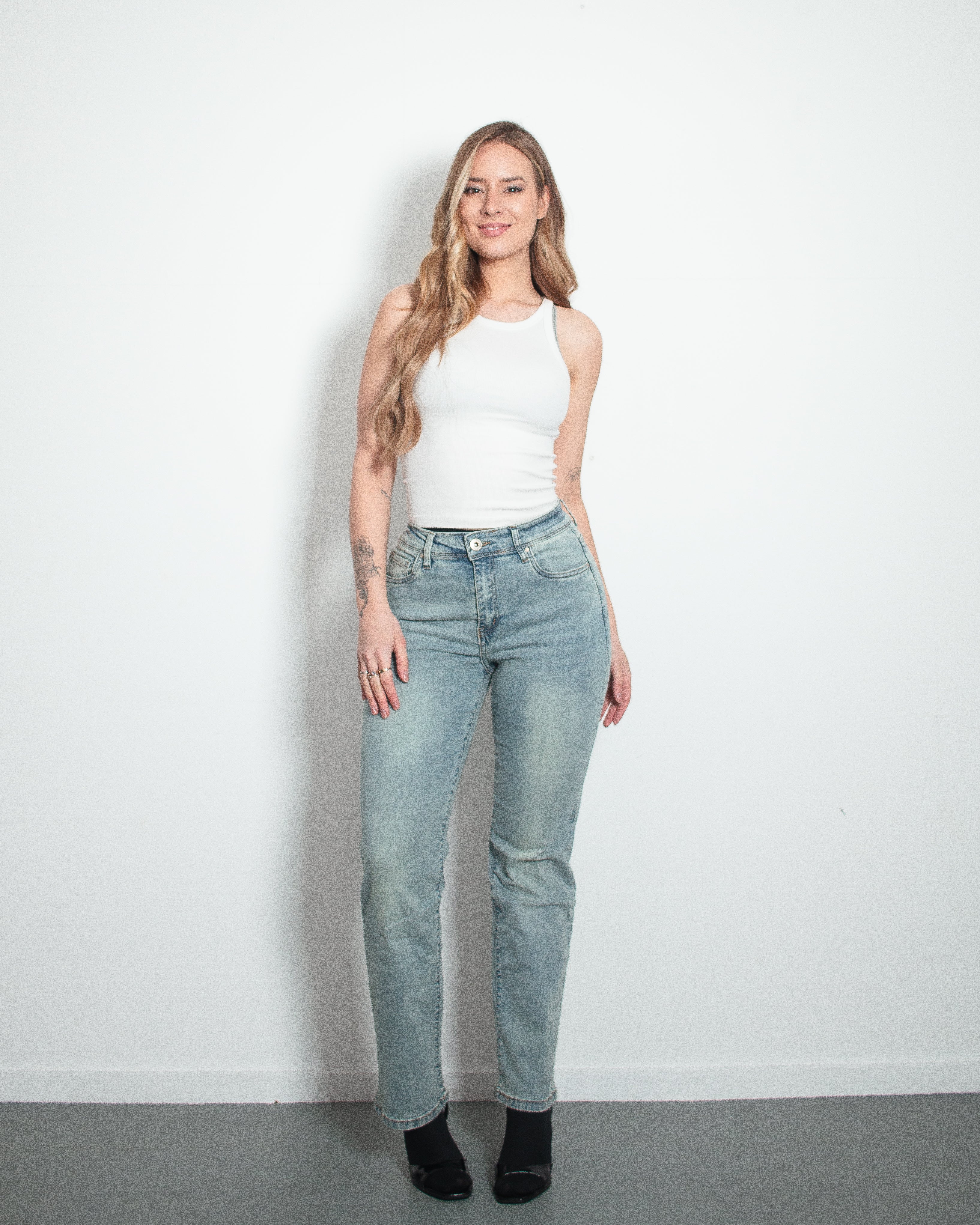 RAN Straight Leg Jeans - IL 75CM