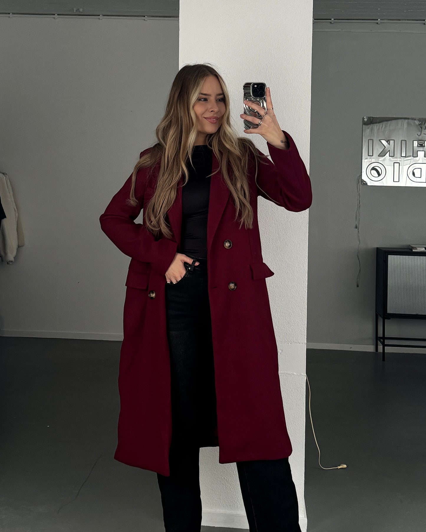 YUI Coat BURGUNDY