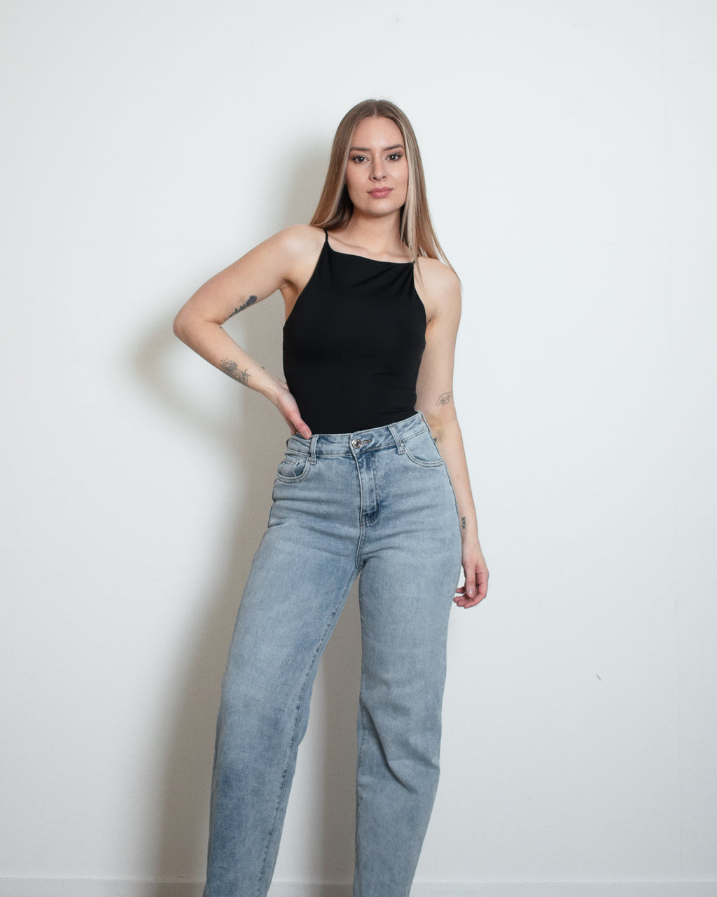 GINA Top ZWART