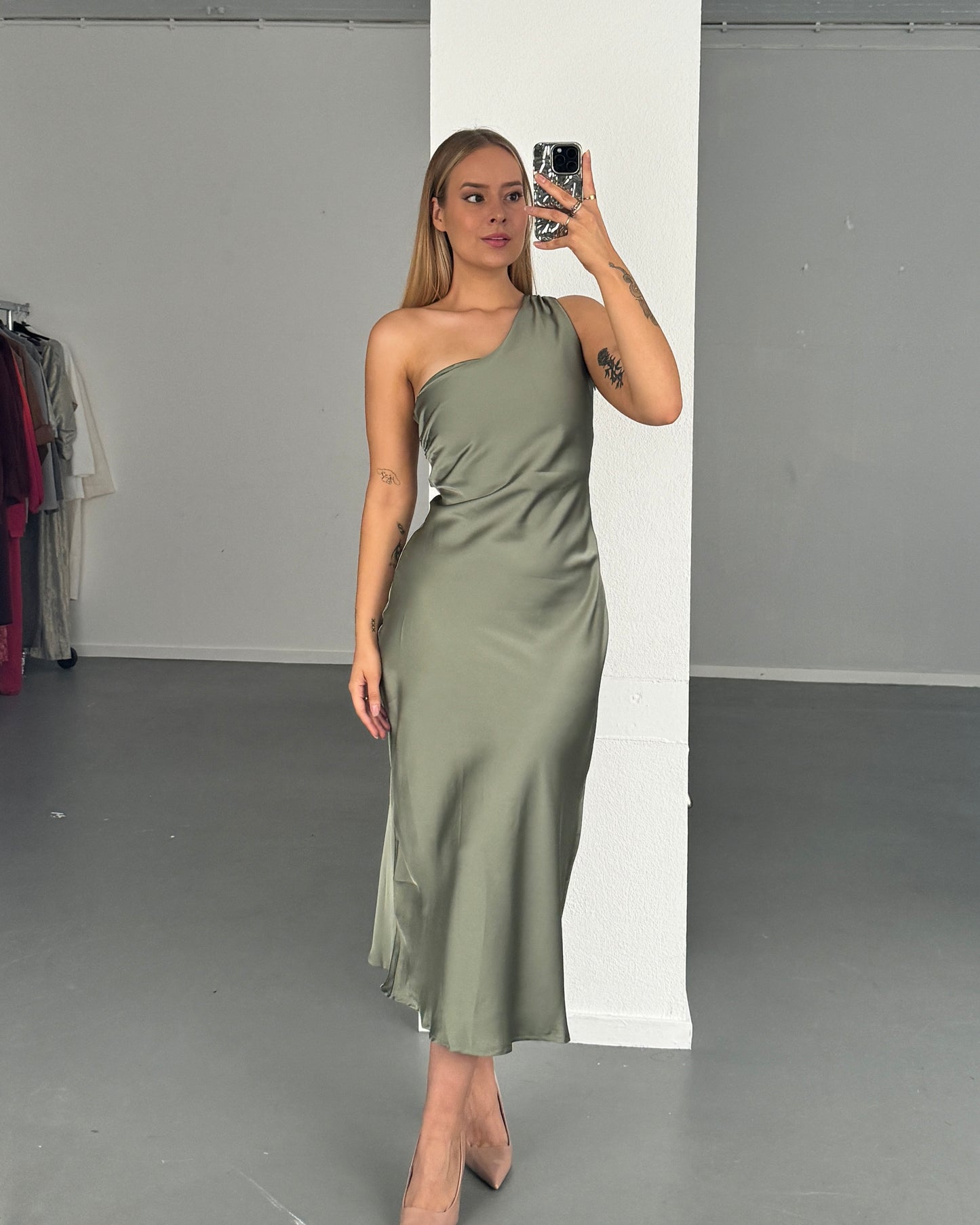 YUBI Dress OLIVE