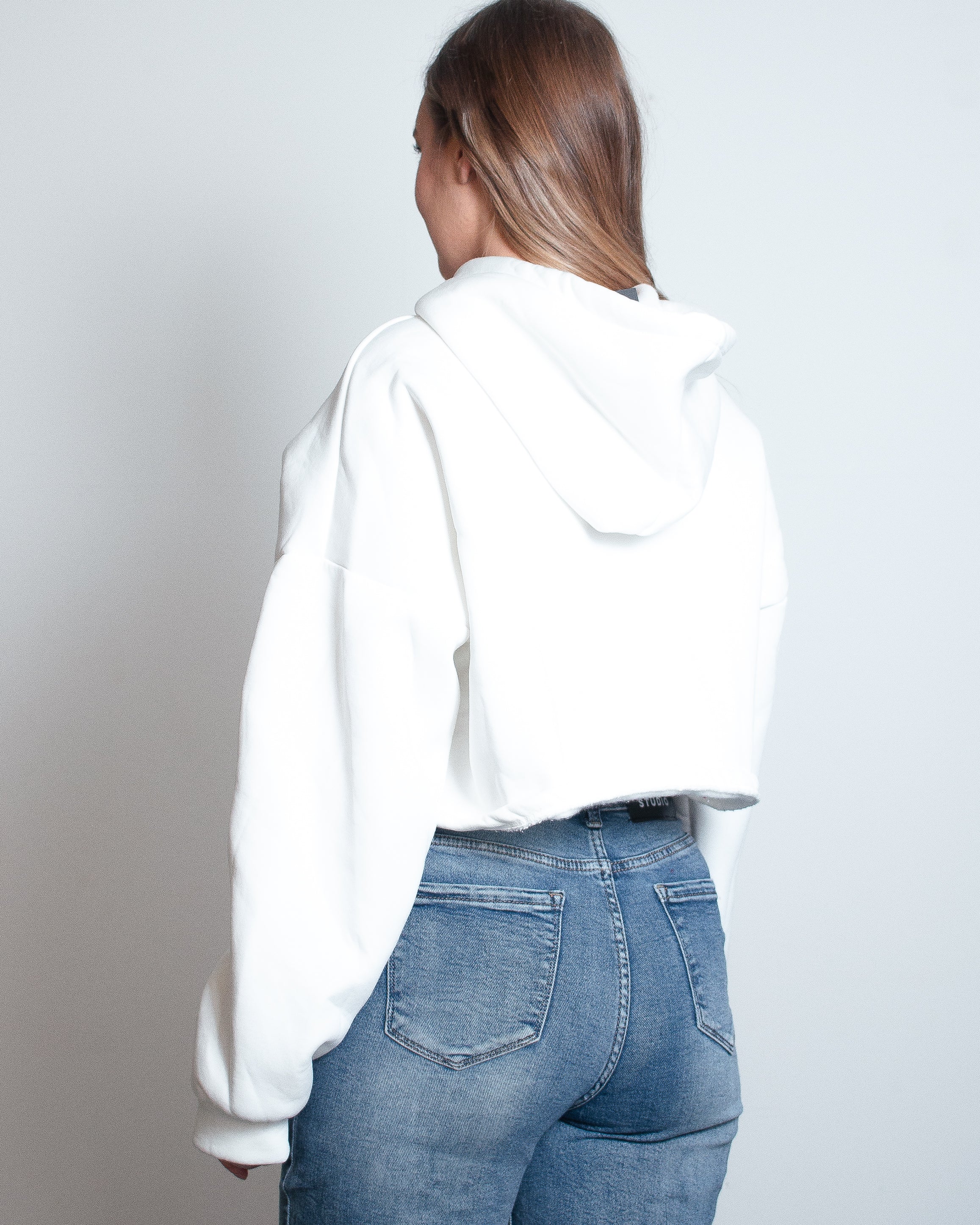 OMOI Ultra Plush Sweater WHITE