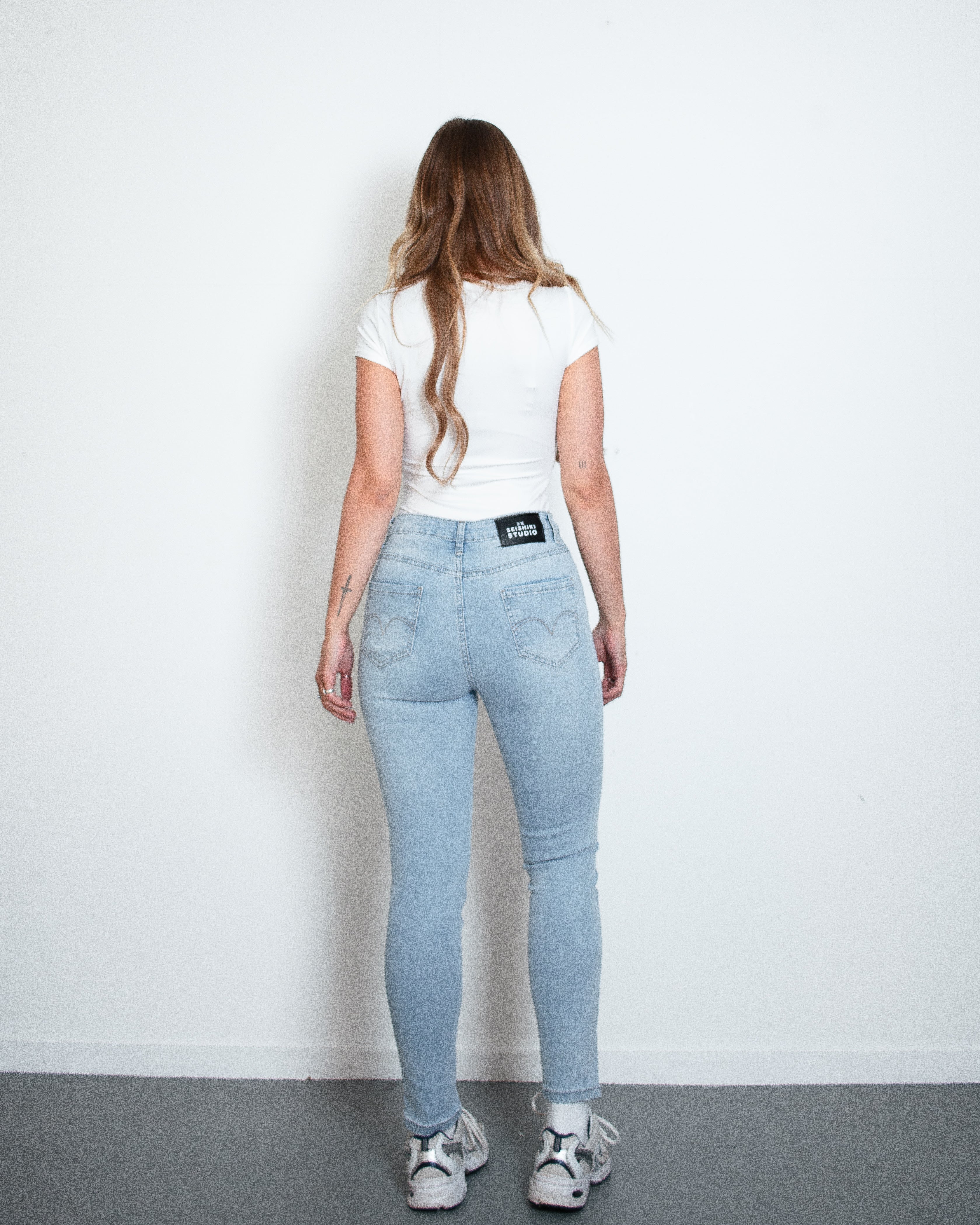 IKEDA Skinny Jeans LIGHT WASH - INSEAM 66CM