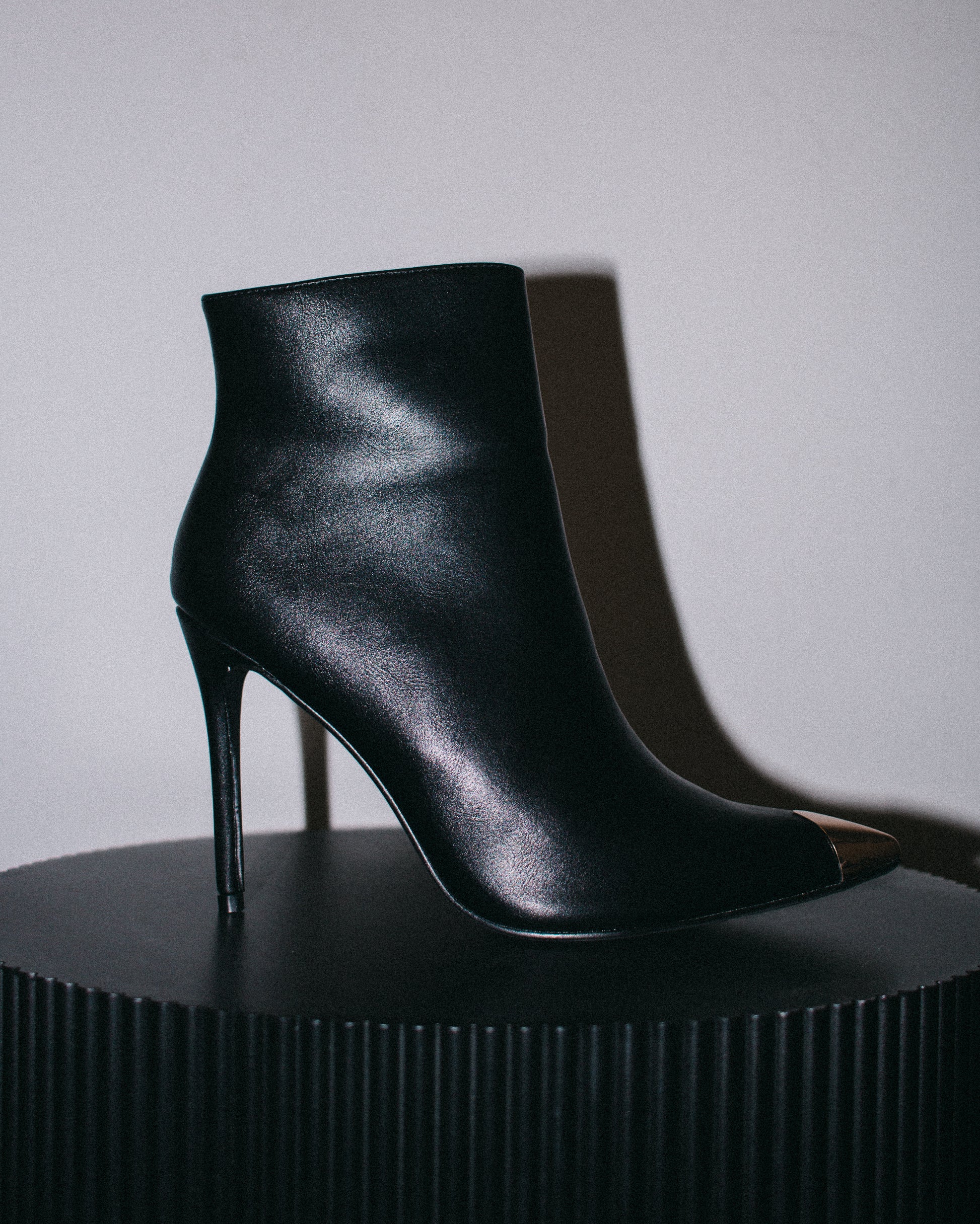 HOTARU Boots BLACK