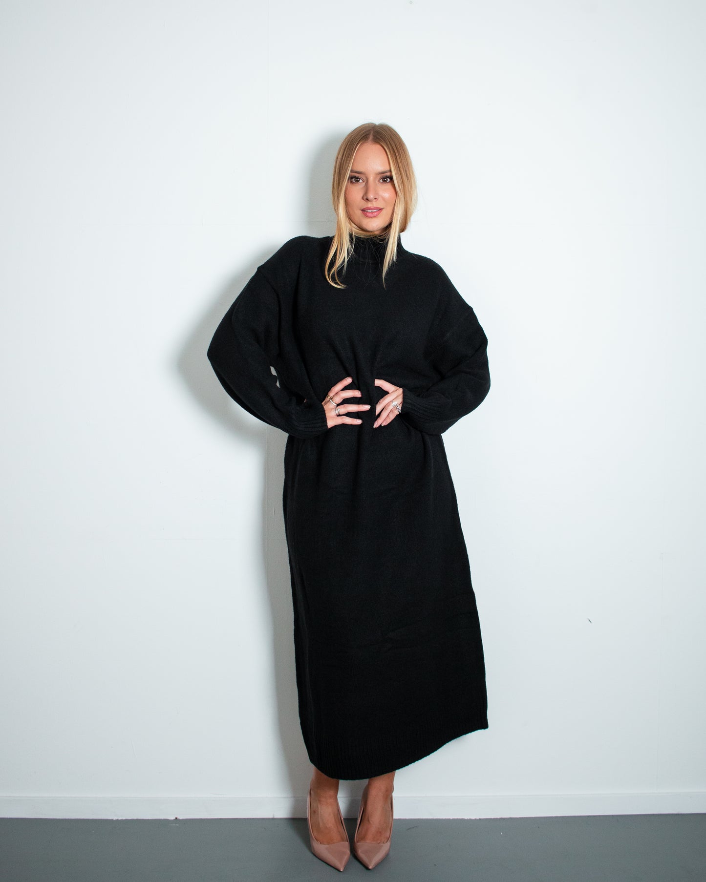 HATSU Sweaterdress BLACK