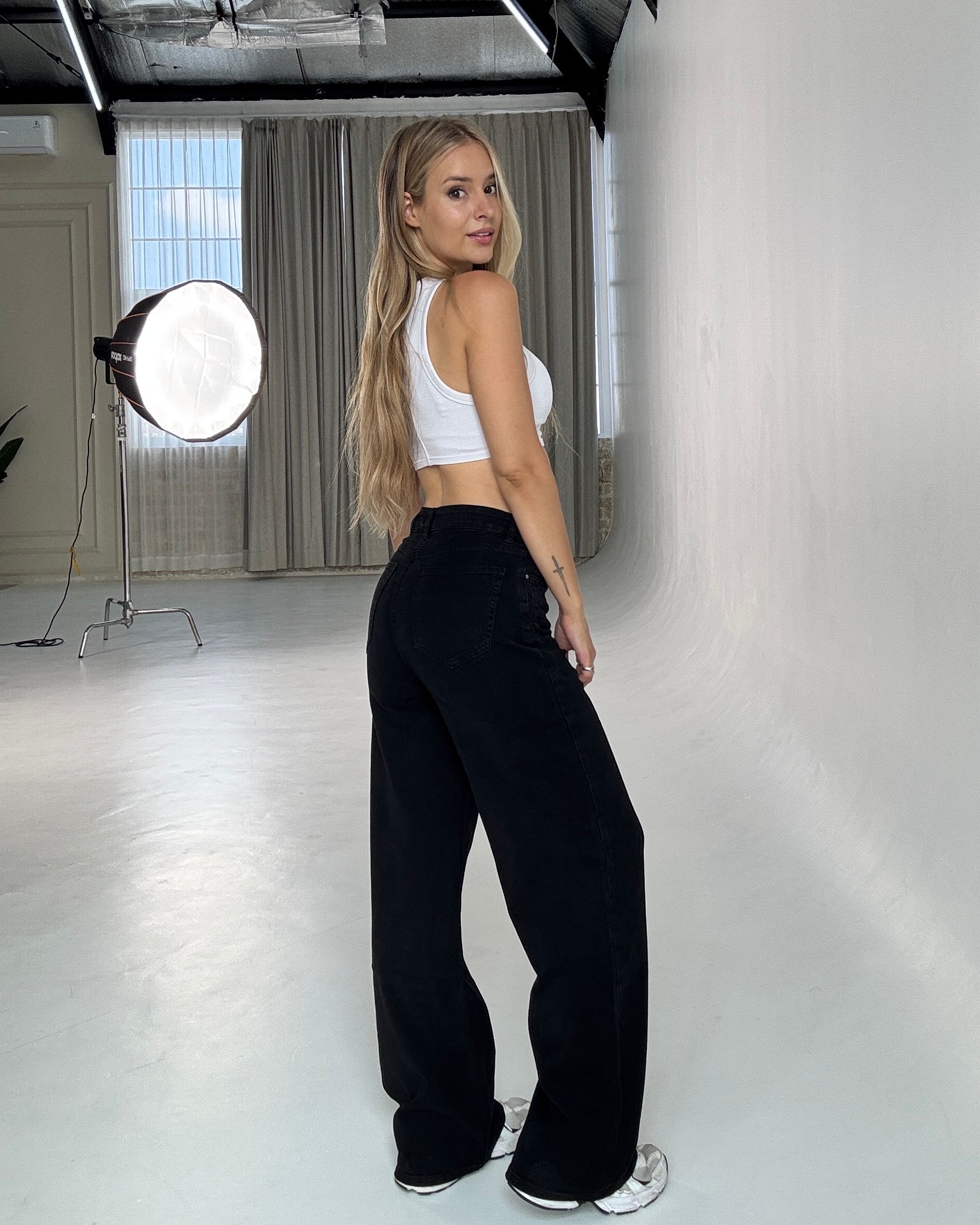 MEGAMI Wide Leg JEANS BLACK - INSEAM 78CM