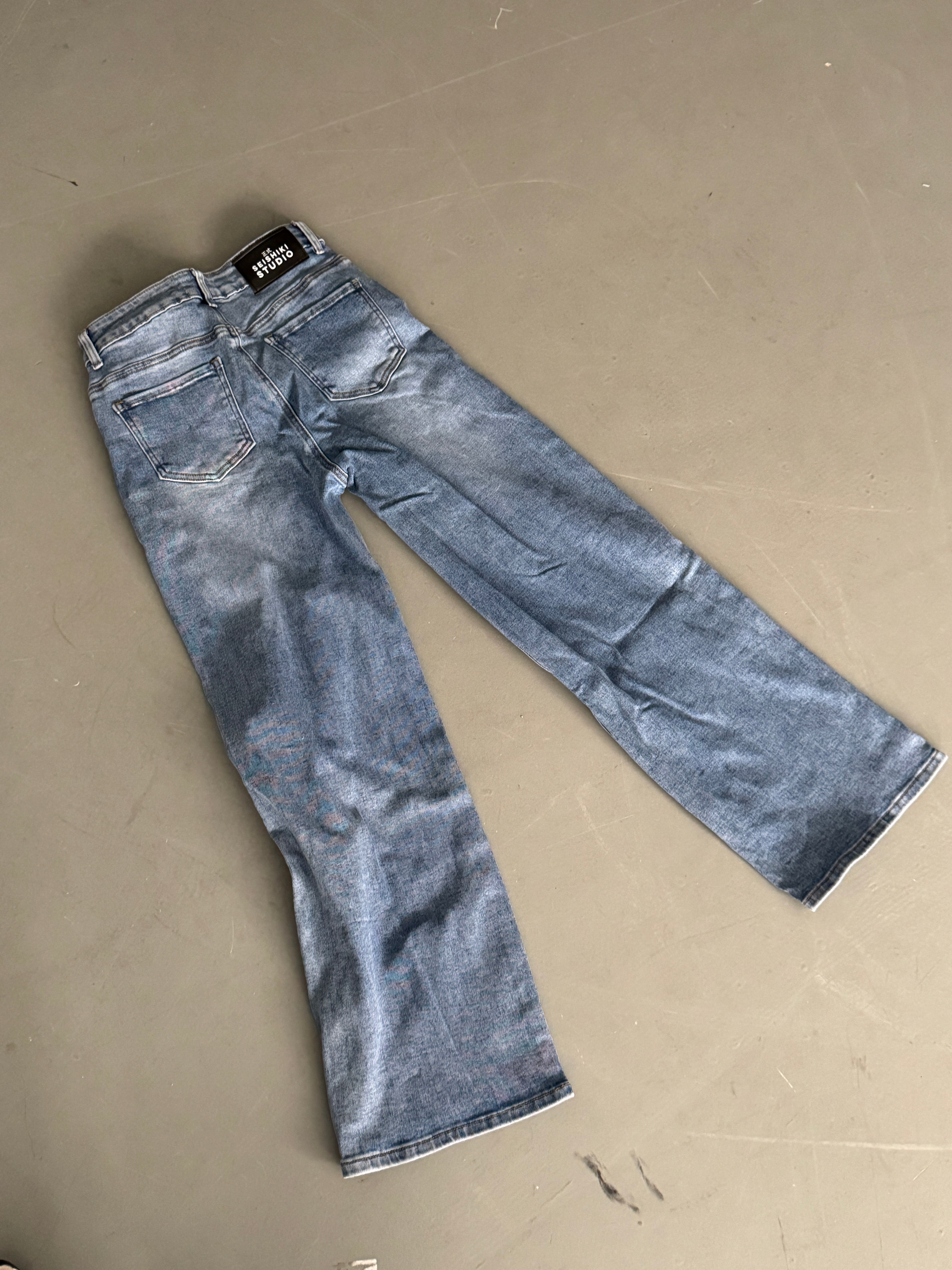 SAMPLE 043 - SIZE 38