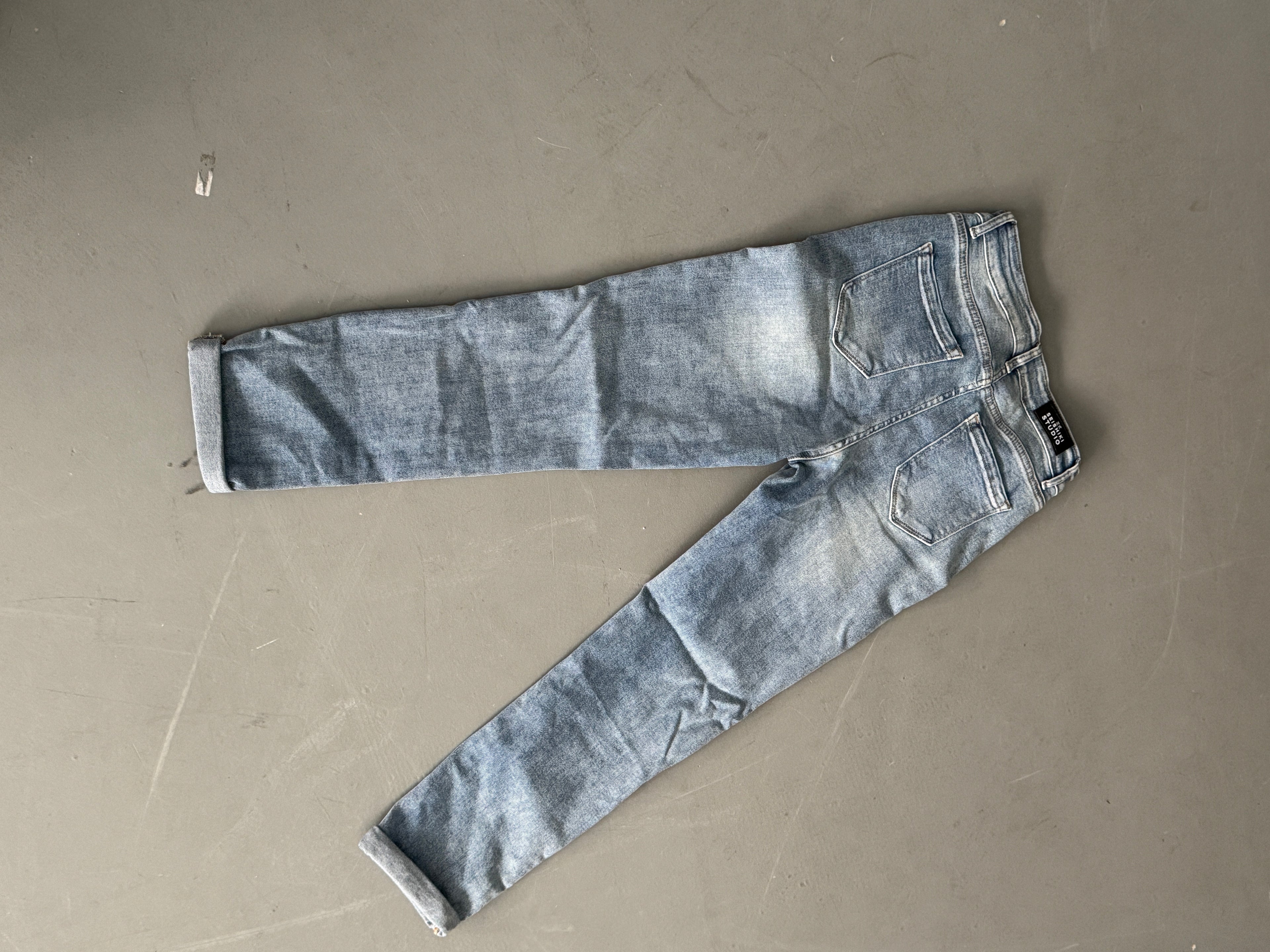 SAMPLE 046 - SIZE 40