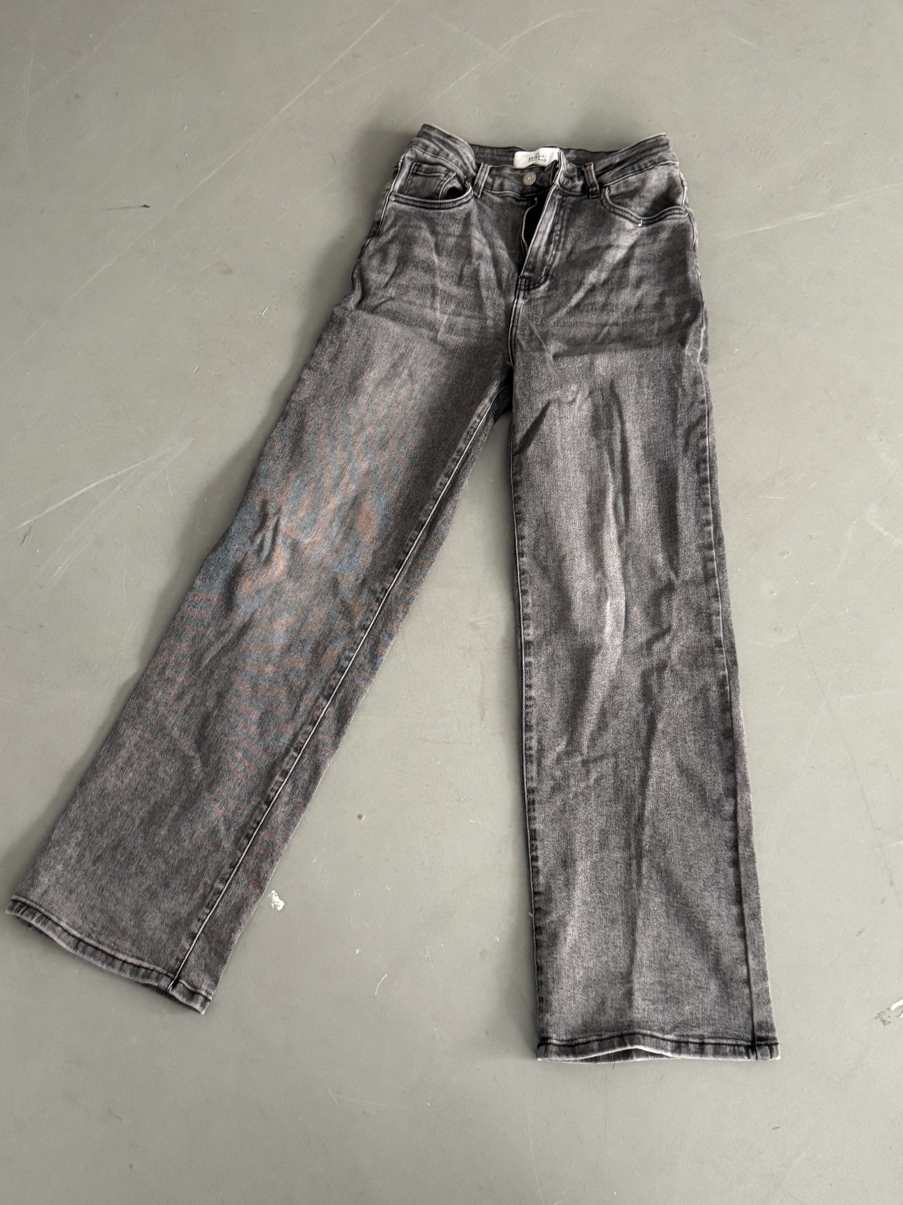 SAMPLE 065 - SIZE 38