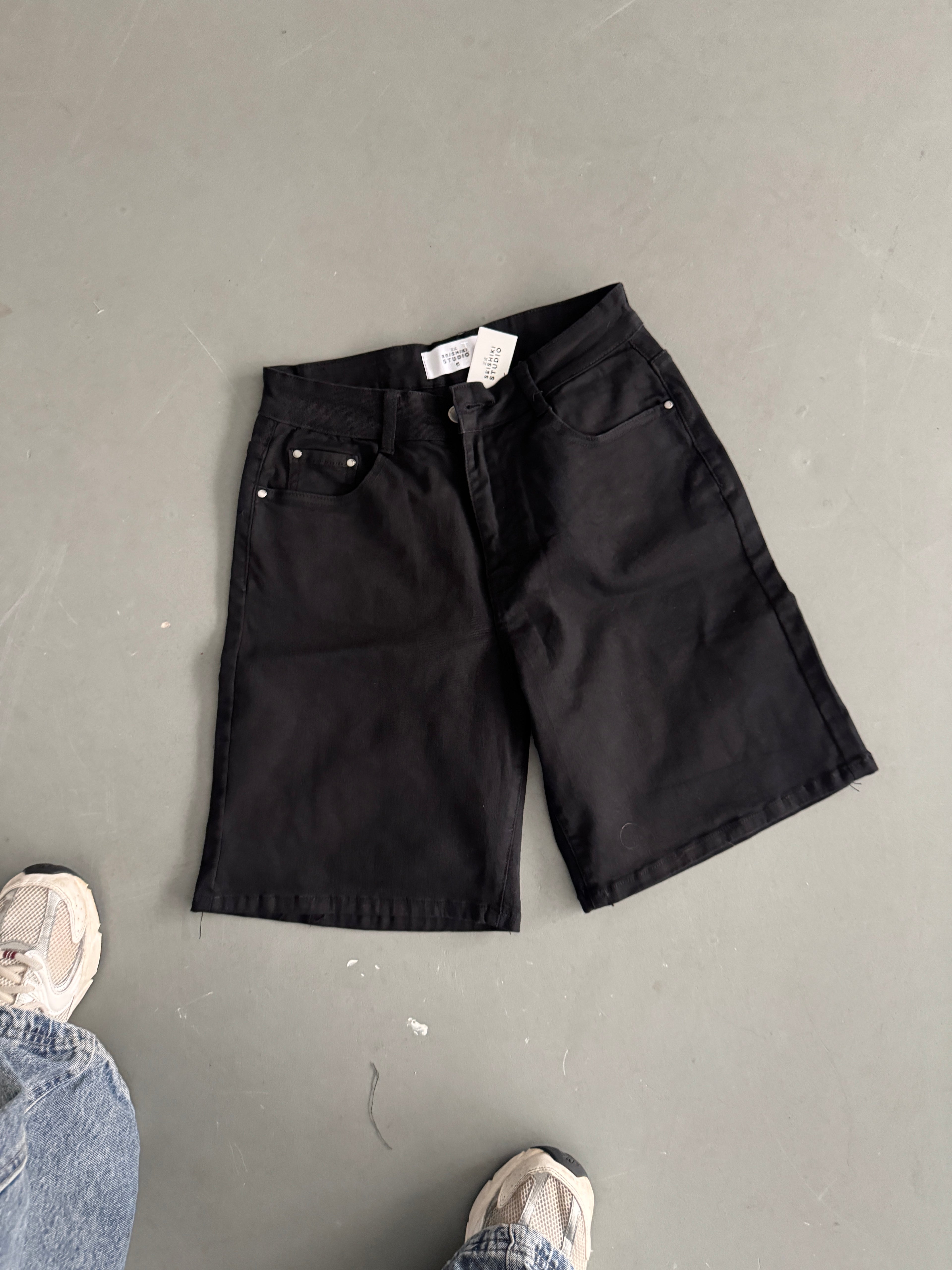 SAMPLE 068 - SIZE 40