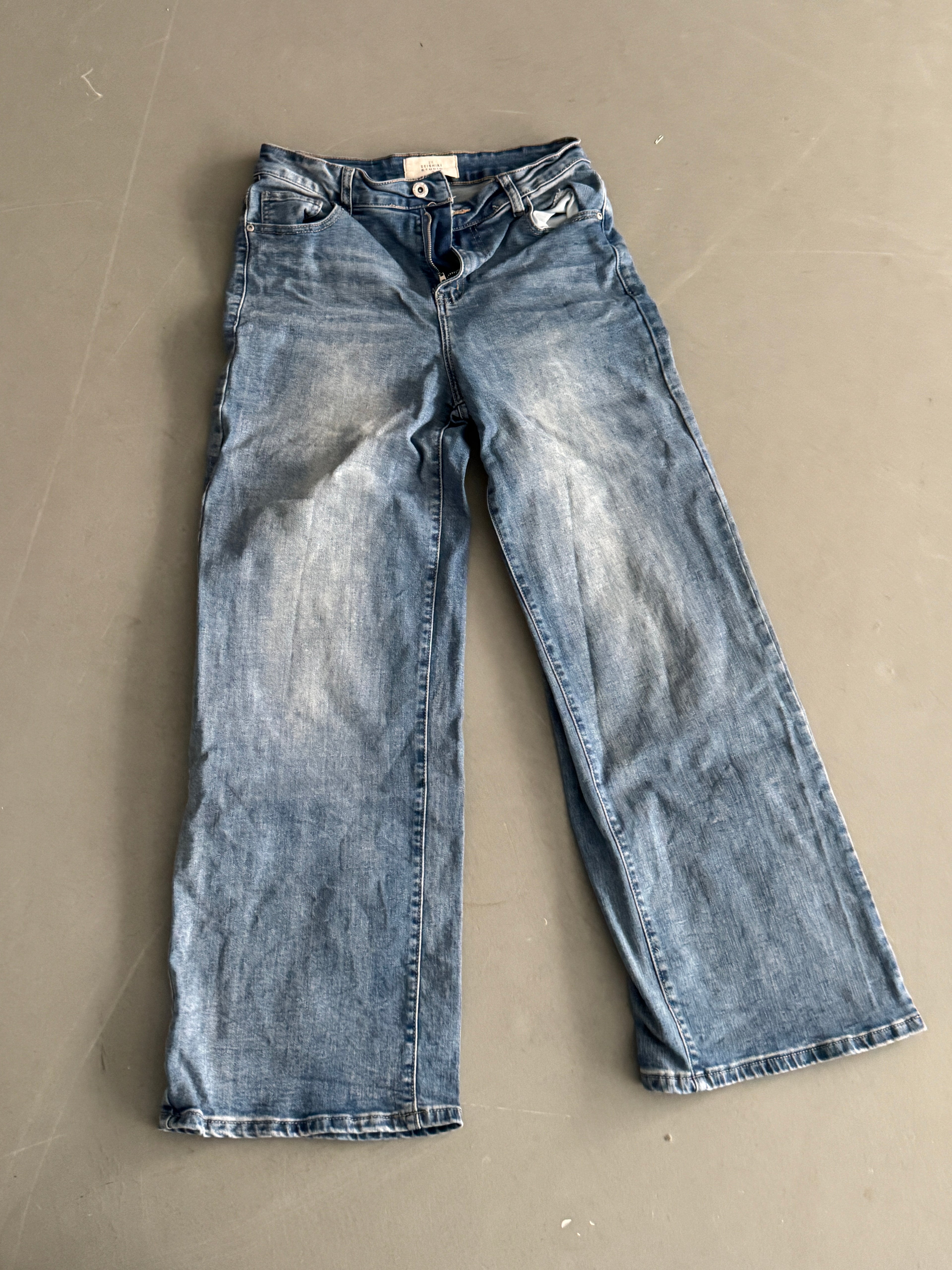 SAMPLE 073 - SIZE 38