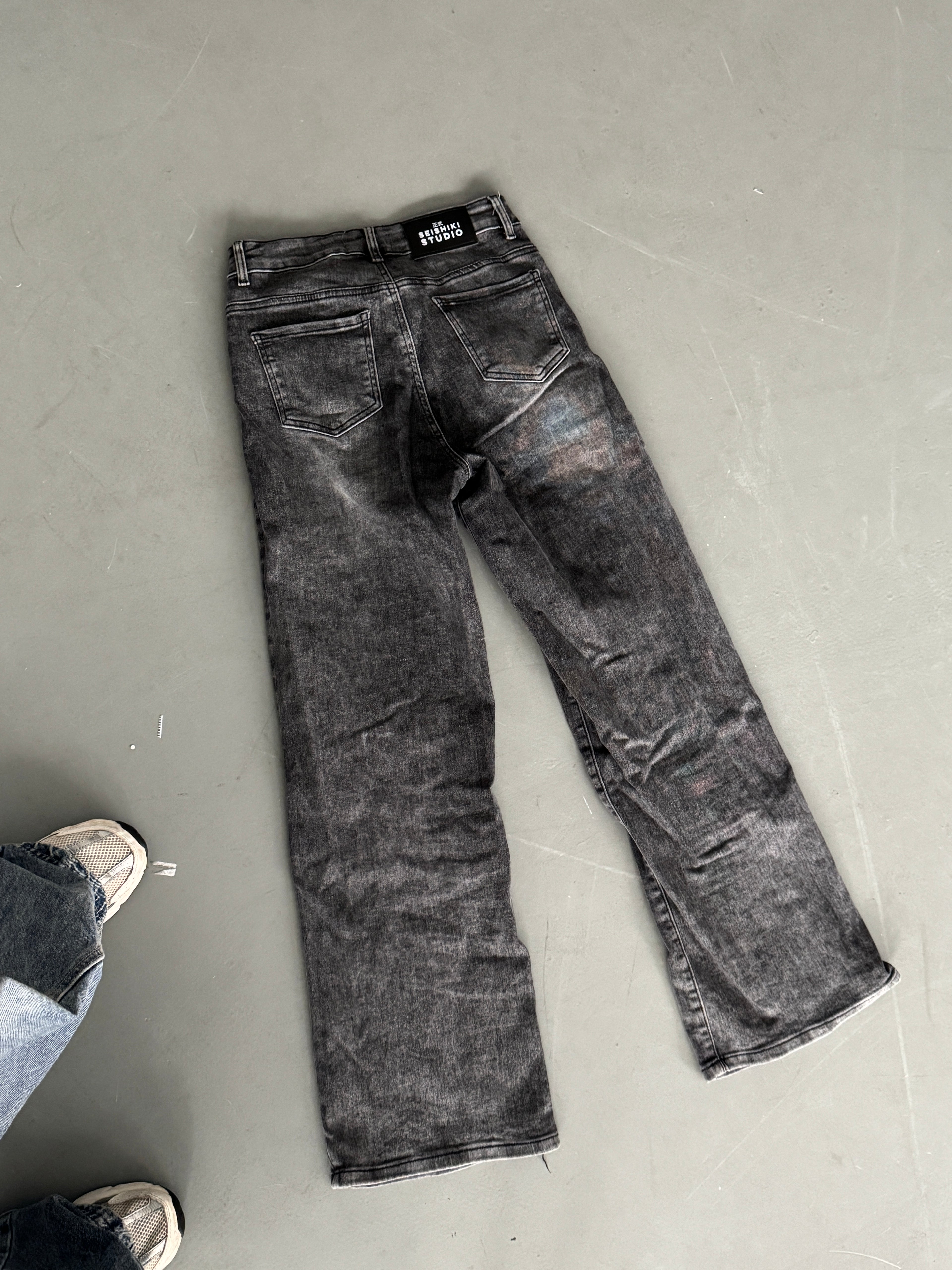 SAMPLE 074 - SIZE 38