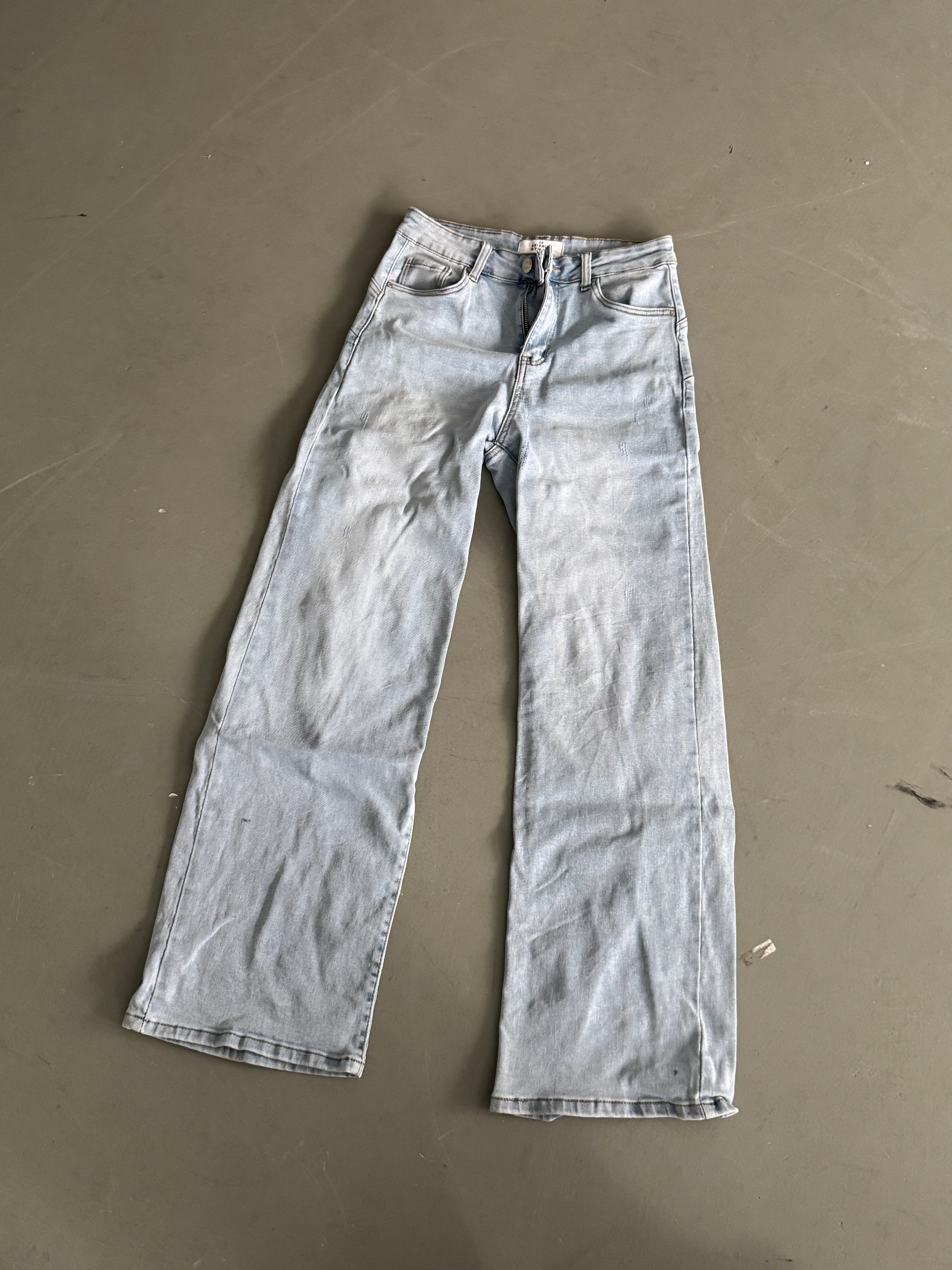 SAMPLE 076 - SIZE 40