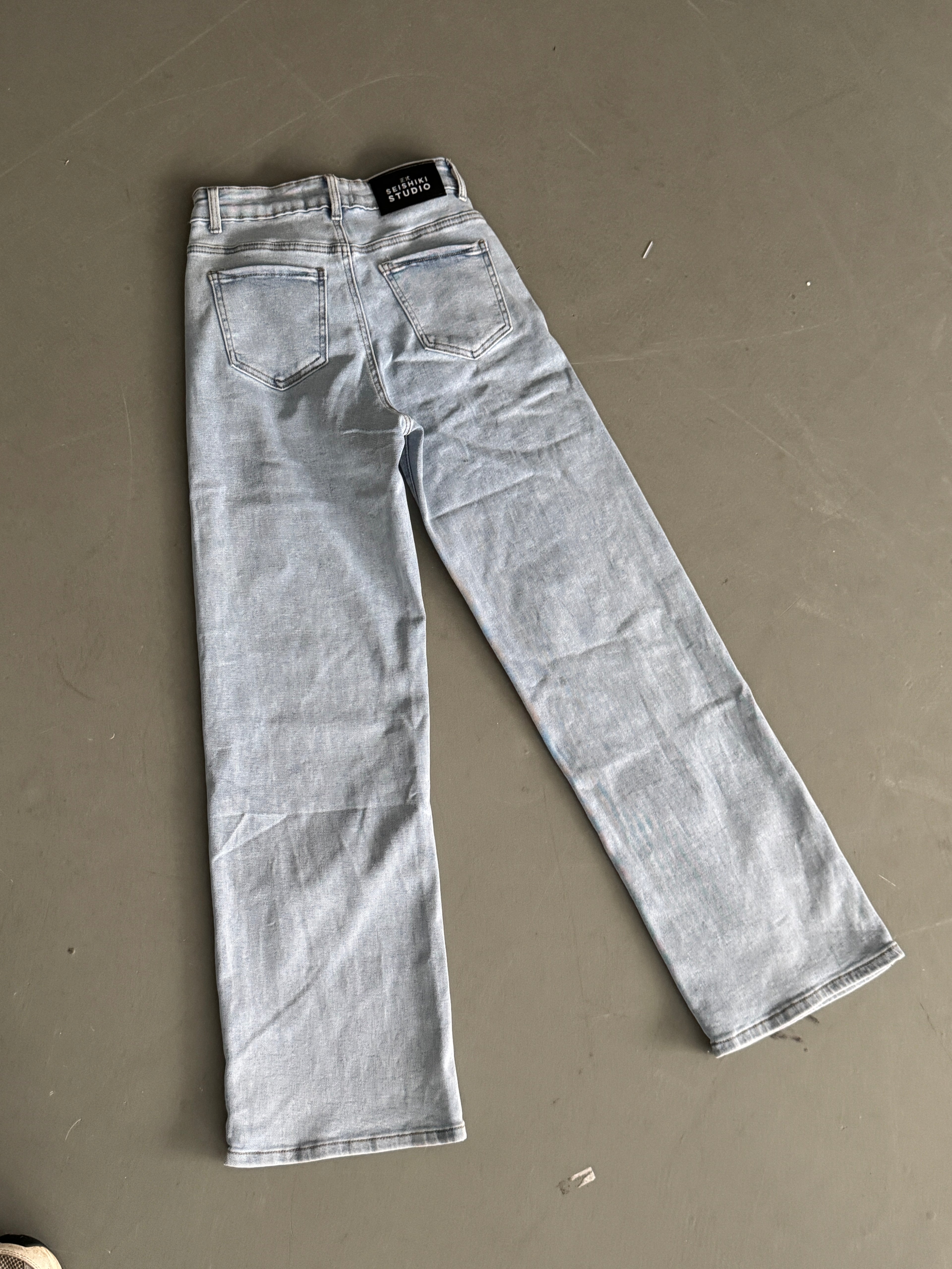 SAMPLE 082 - SIZE 36