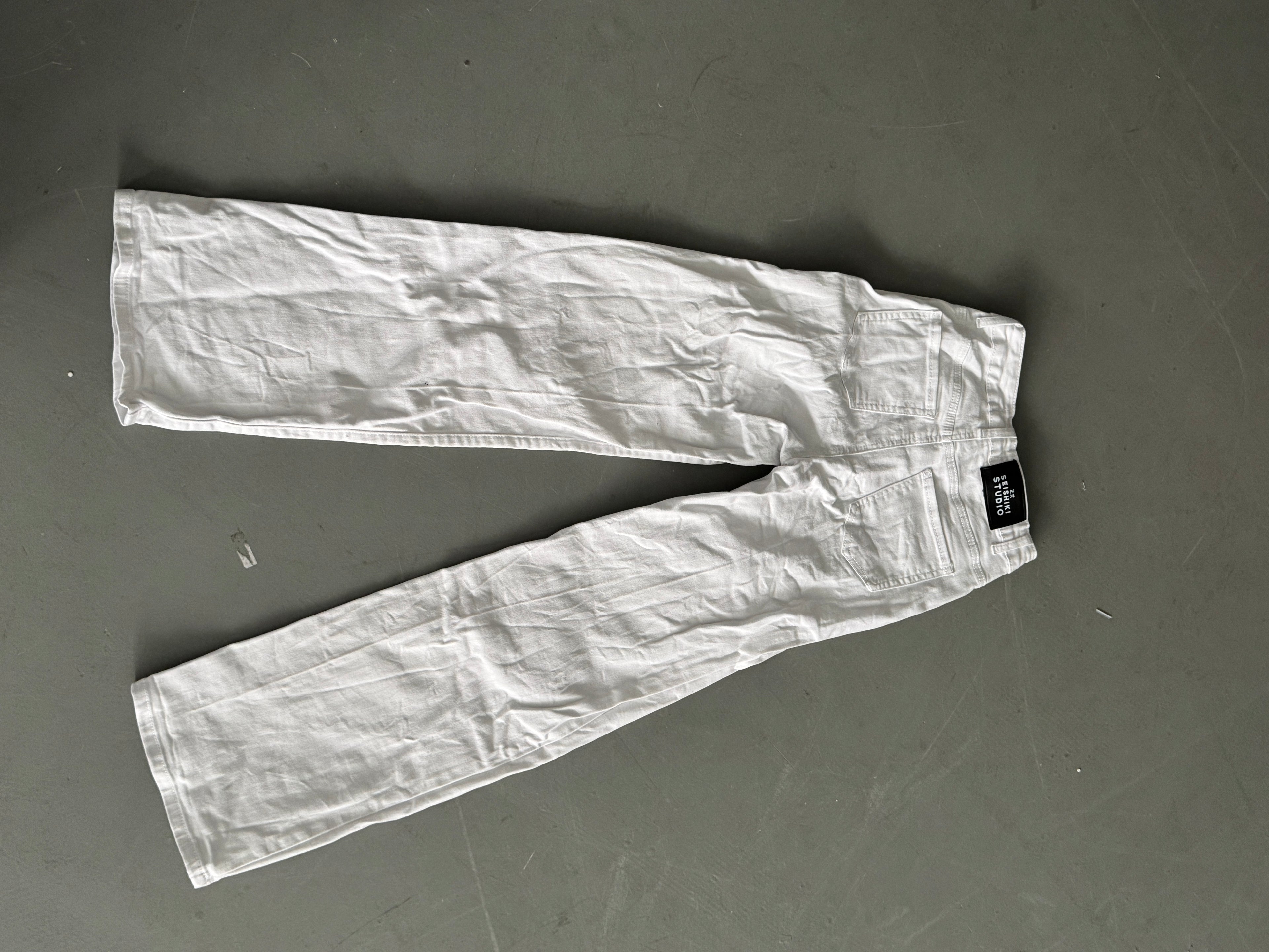 SAMPLE 083 - SIZE 36