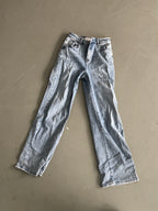 SAMPLE 084 - SIZE 38