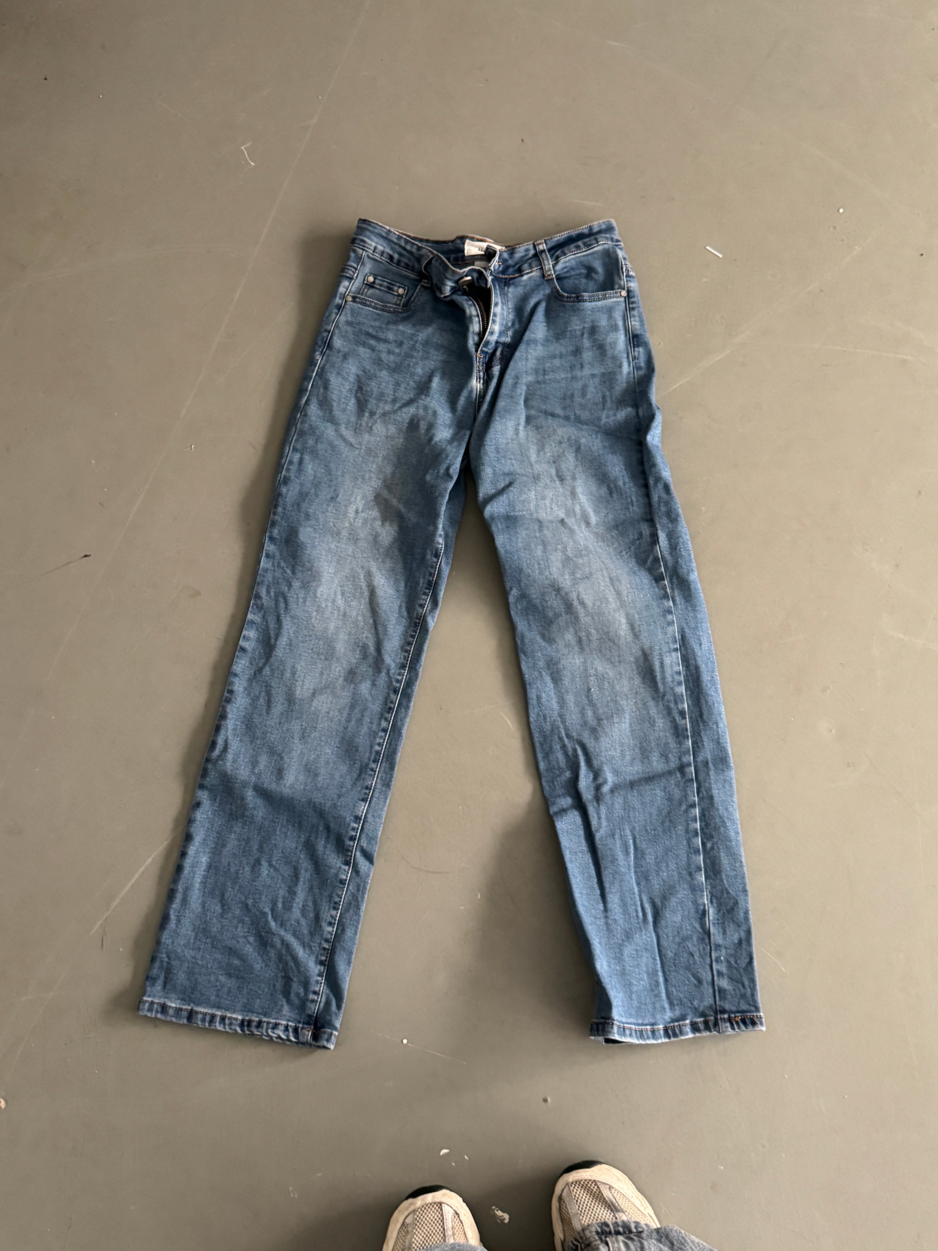 SAMPLE 086 - SIZE 38