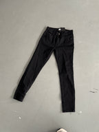 SAMPLE 089 - SIZE 38