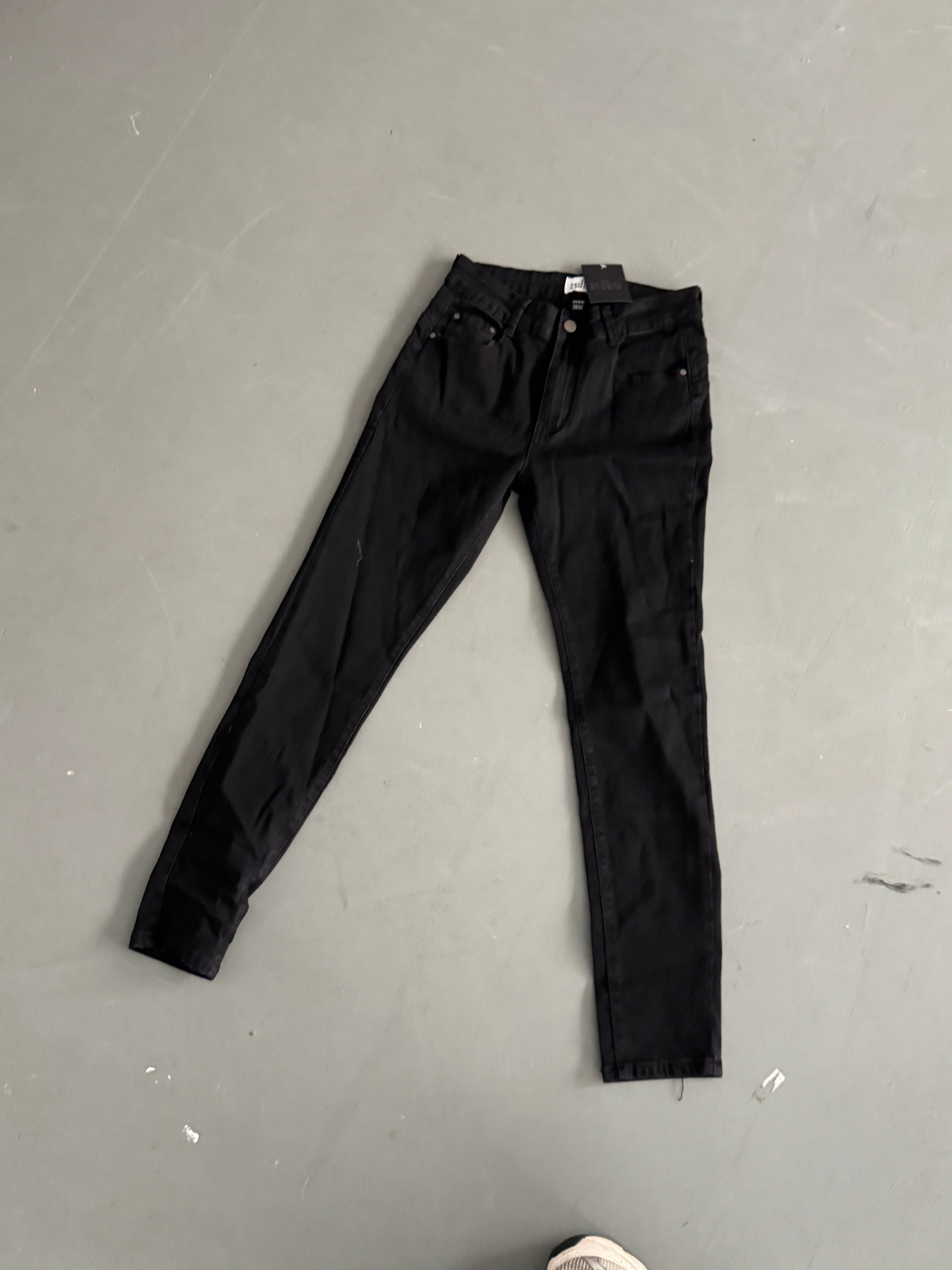 SAMPLE 089 - SIZE 38