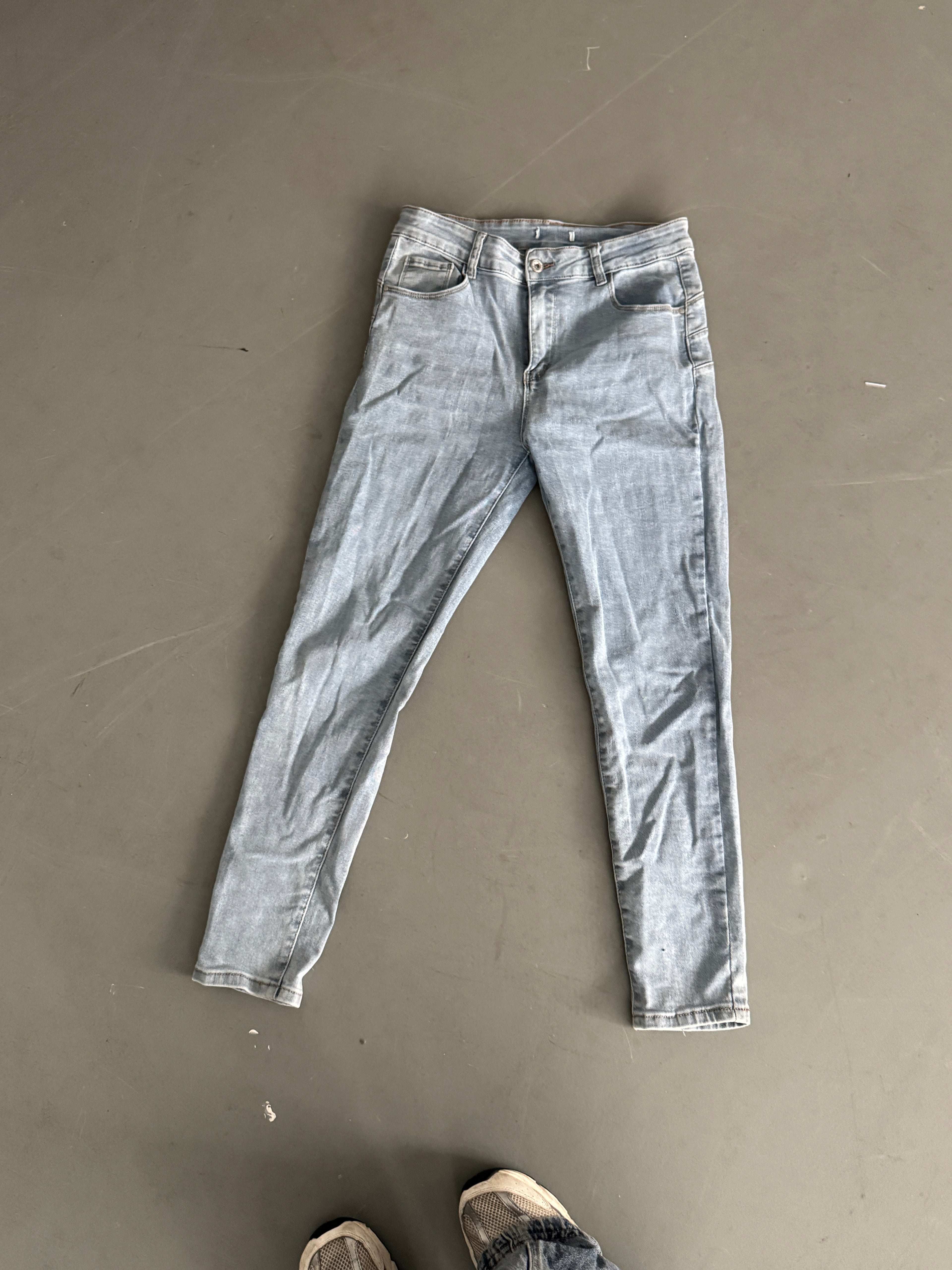 SAMPLE 090 - SIZE 40