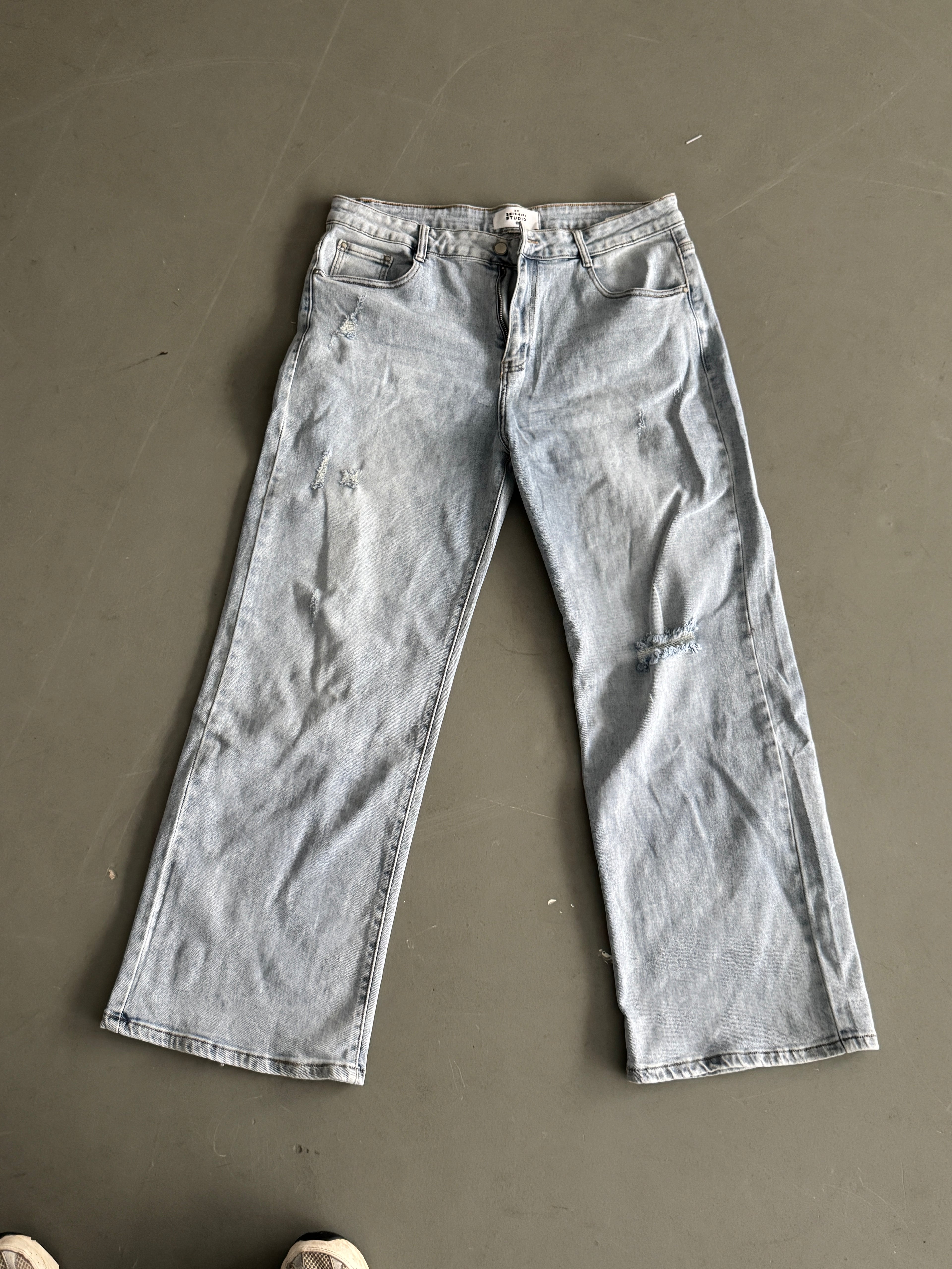 SAMPLE 094 - SIZE 48