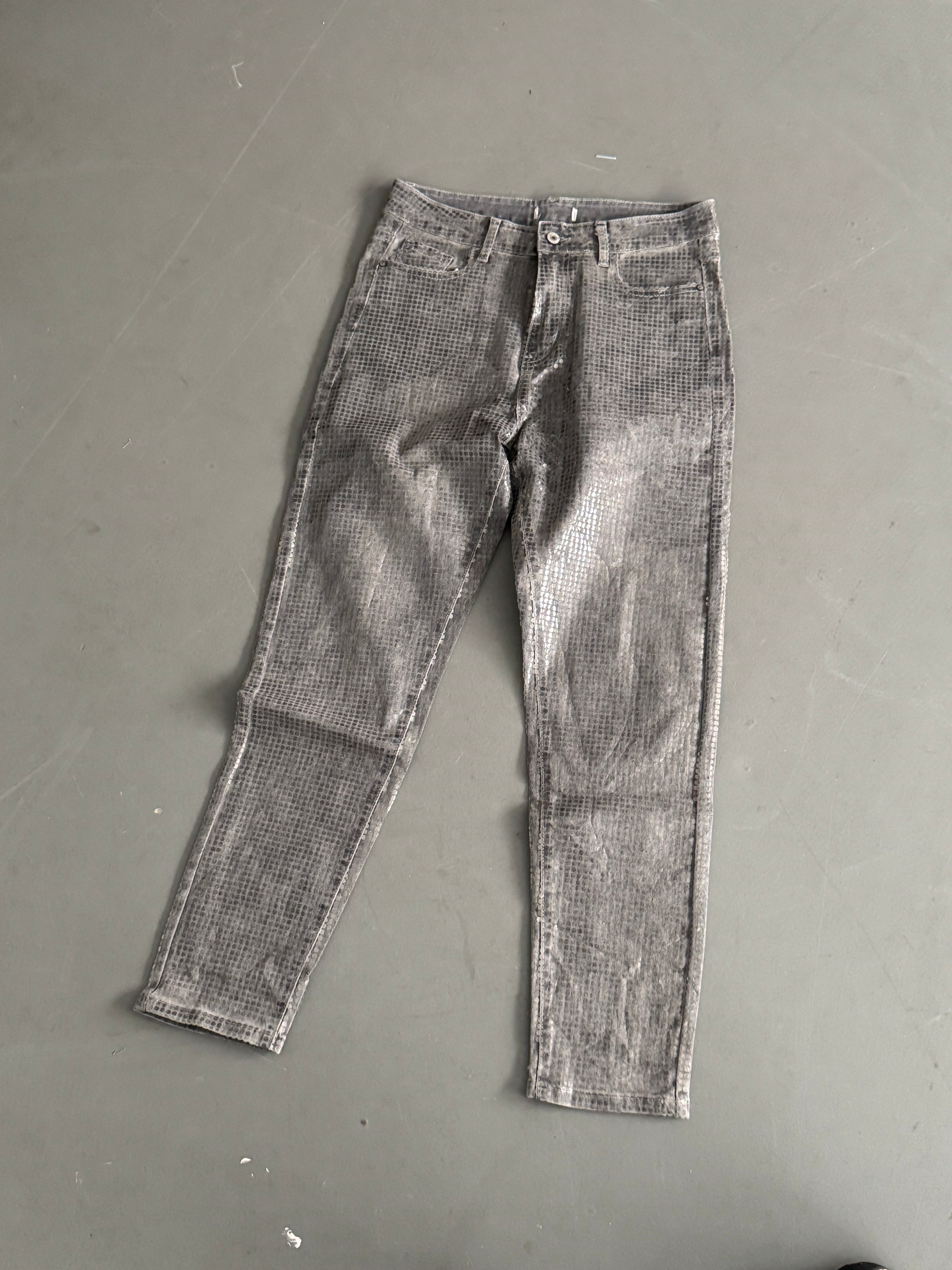 SAMPLE 100 - SIZE 40
