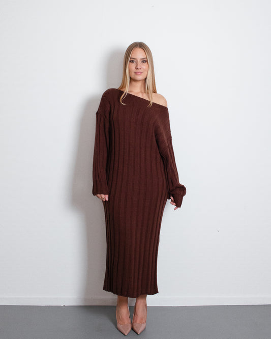 SOBU Sweaterdress BROWN