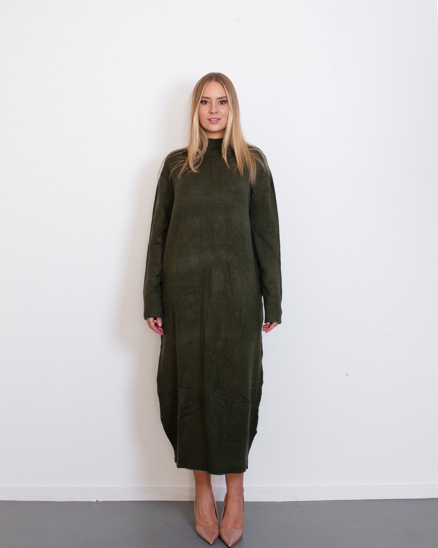 ARISU Sweaterdress GREEN