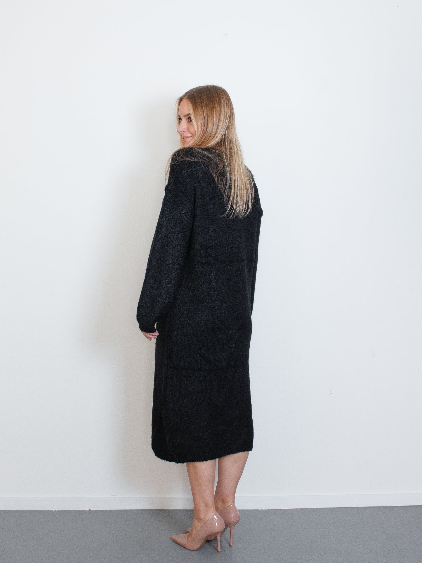 BUKA Sweaterdress BLACK