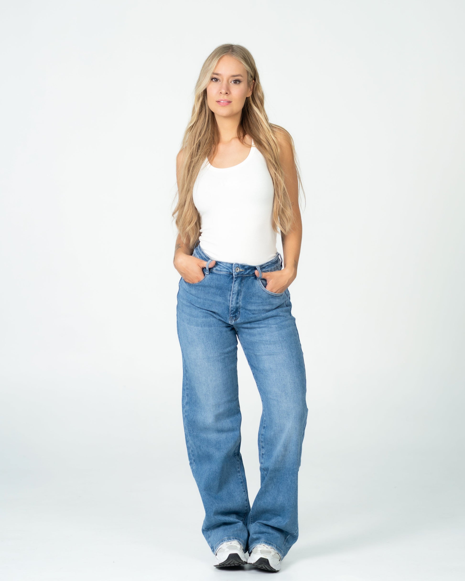 MIKSAKI Wide Leg JEANS MEDIUM WASH - INSEAM 83CM