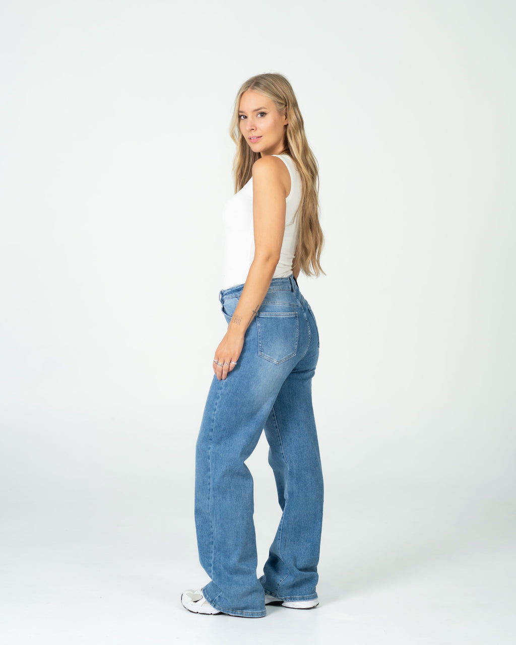 MIKSAKI Wide Leg JEANS MEDIUM WASH - INSEAM 83CM