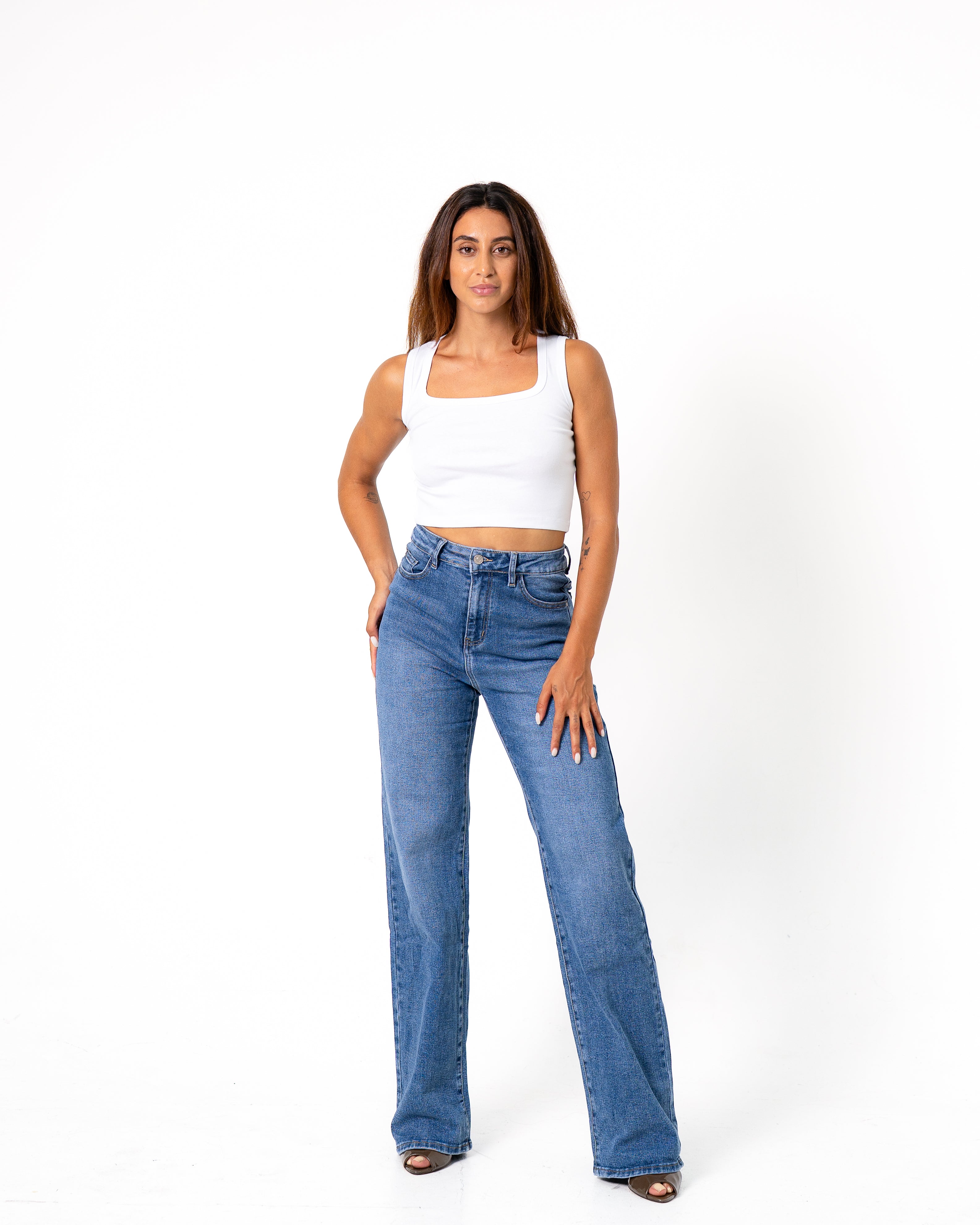 HIGH WAIST WIDE LEG MEDIUM WASH JEANS - INSEAM 86 CM