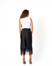 SATIN LACE TRIM SKIRT BLACK | SEISHIKI STUDIO